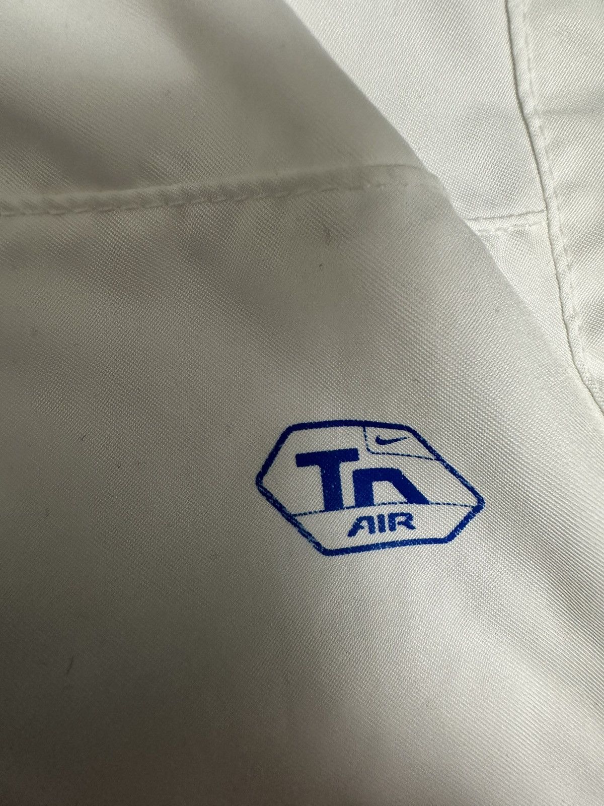 Nike × Nike ACG × Vintage Vintage Nike Tn white nylon trackpants y2k drill 2000s hype Size US 32 / EU 48 - 2 Thumbnail