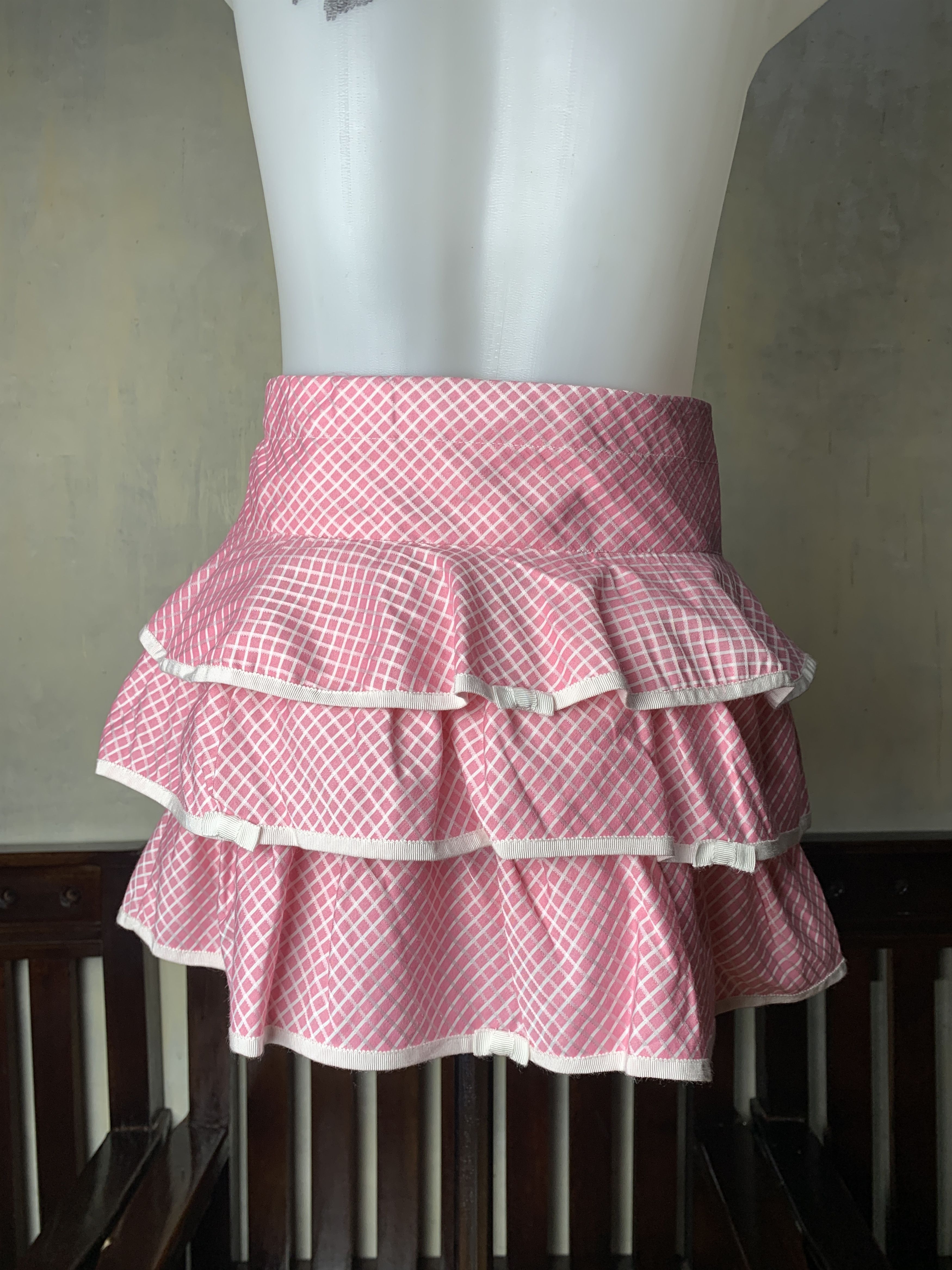 Japanese Brand Mini-J Pink Grid Plaid Ribbon Ruffle Mini Skirt (25) Size 25" / US 0 / IT 36 - 3 Thumbnail