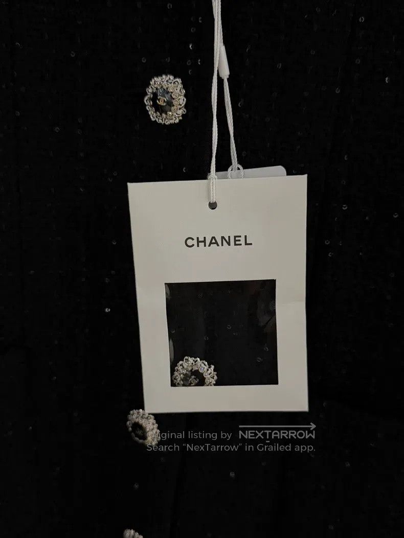 Chanel Chanel 25K black sequined tweed jacket Size XS / US 0-2 / IT 36-38 - 2 Thumbnail