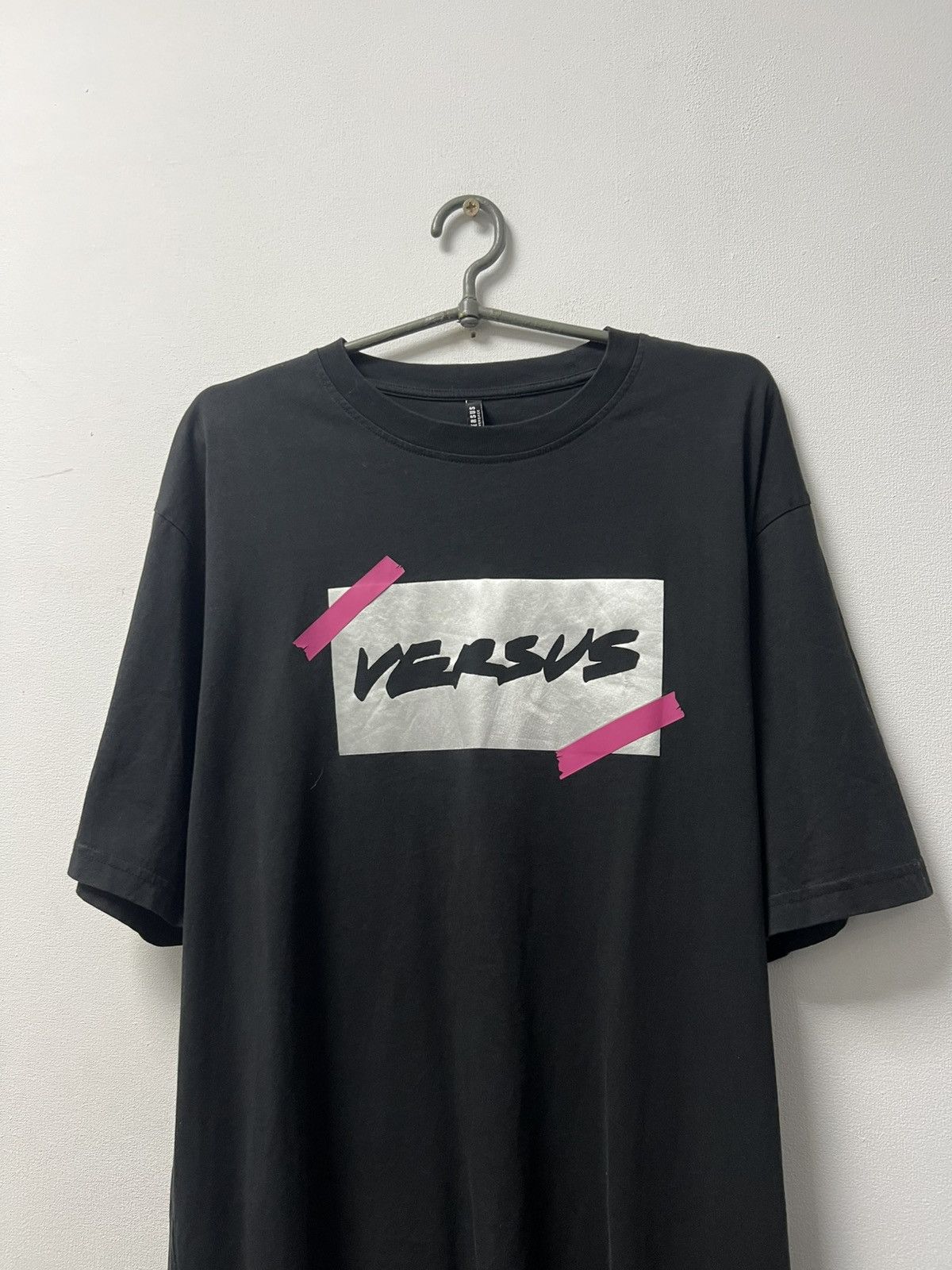 Versace Mens T Shirt Versace Versus Big Logo Size L Size US L / EU 52-54 / 3 - 2 Thumbnail