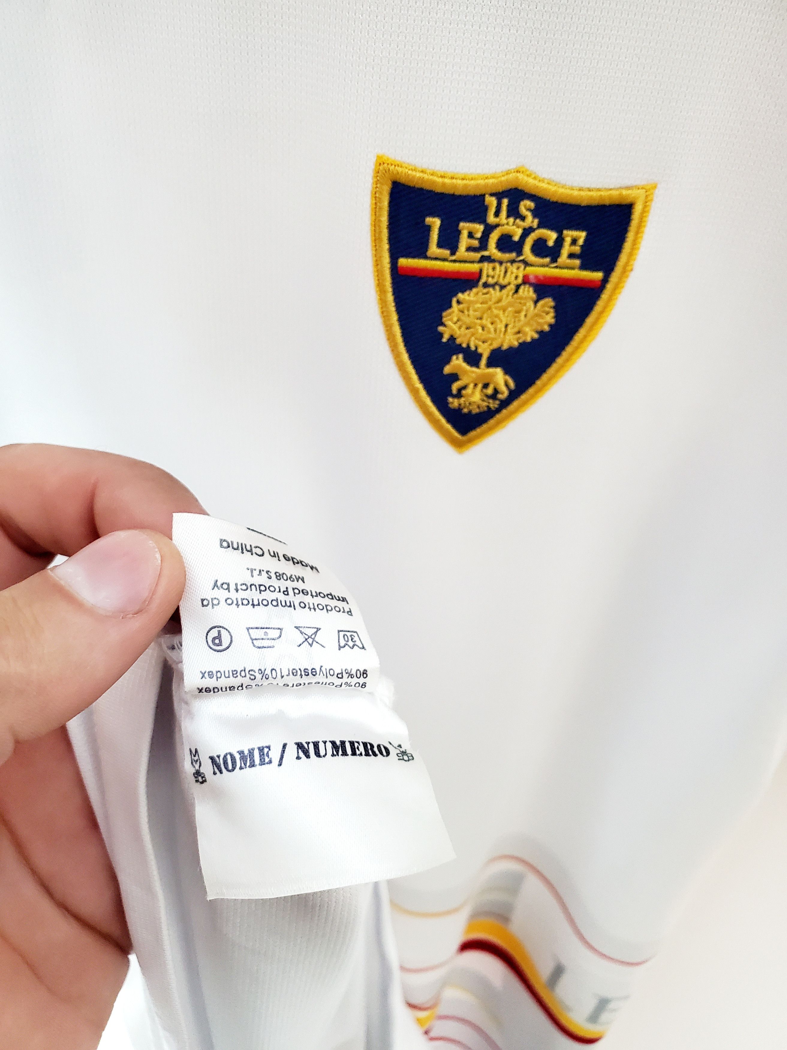 Other 2019 - 2020 Lecce away soccer jersey #5 SARAH Perfect condit Size US S / EU 44-46 / 1 - 6 Thumbnail
