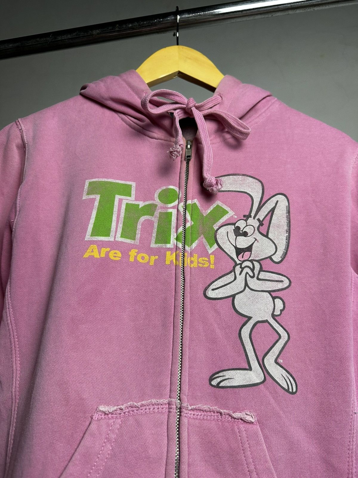 Junk Food × Vintage 00’s Vintage Trix Cereal Promo Hoodie Size US S / EU 44-46 / 1 - 4 Thumbnail