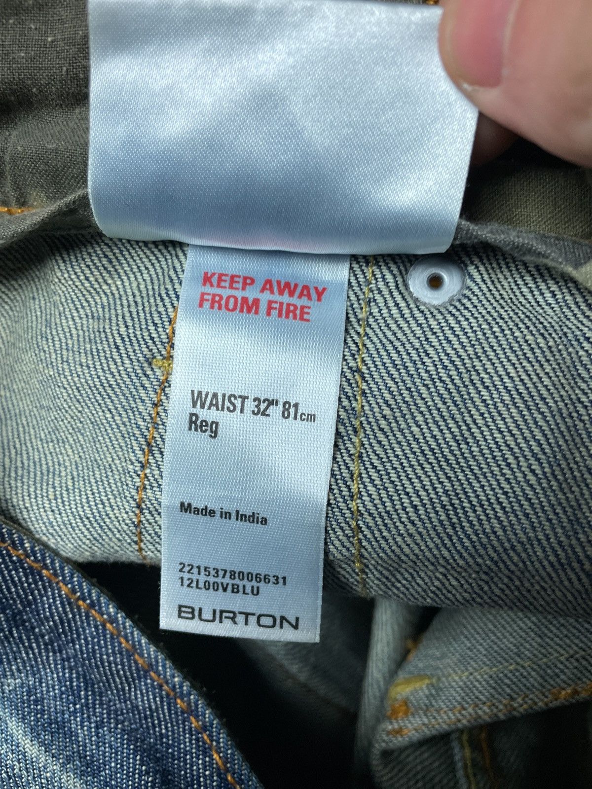 Burton × Vintage Vintage Y2K Burton baggy cargo denim jeans pants Size US 32 / EU 48 - 6 Thumbnail