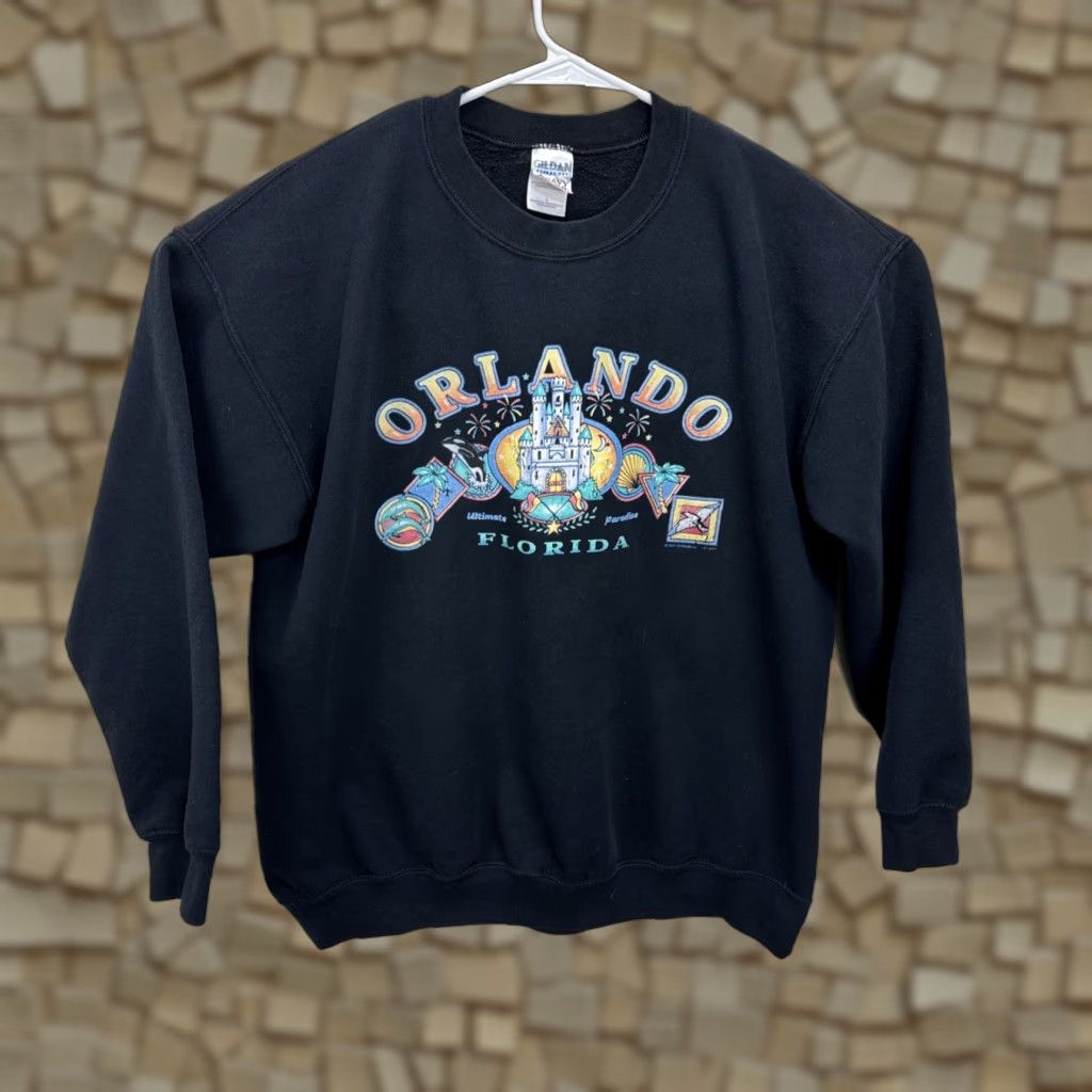 Gildan VINTAGE Orlando Florida Sweatshirt L Crew Neck Blue Graphic Print Mickey Mouse 90s Retro Beach Gildan Heavy Blend Unisex Adults Mens Womens Size US L / EU 52-54 / 3 - 1 Thumbnail