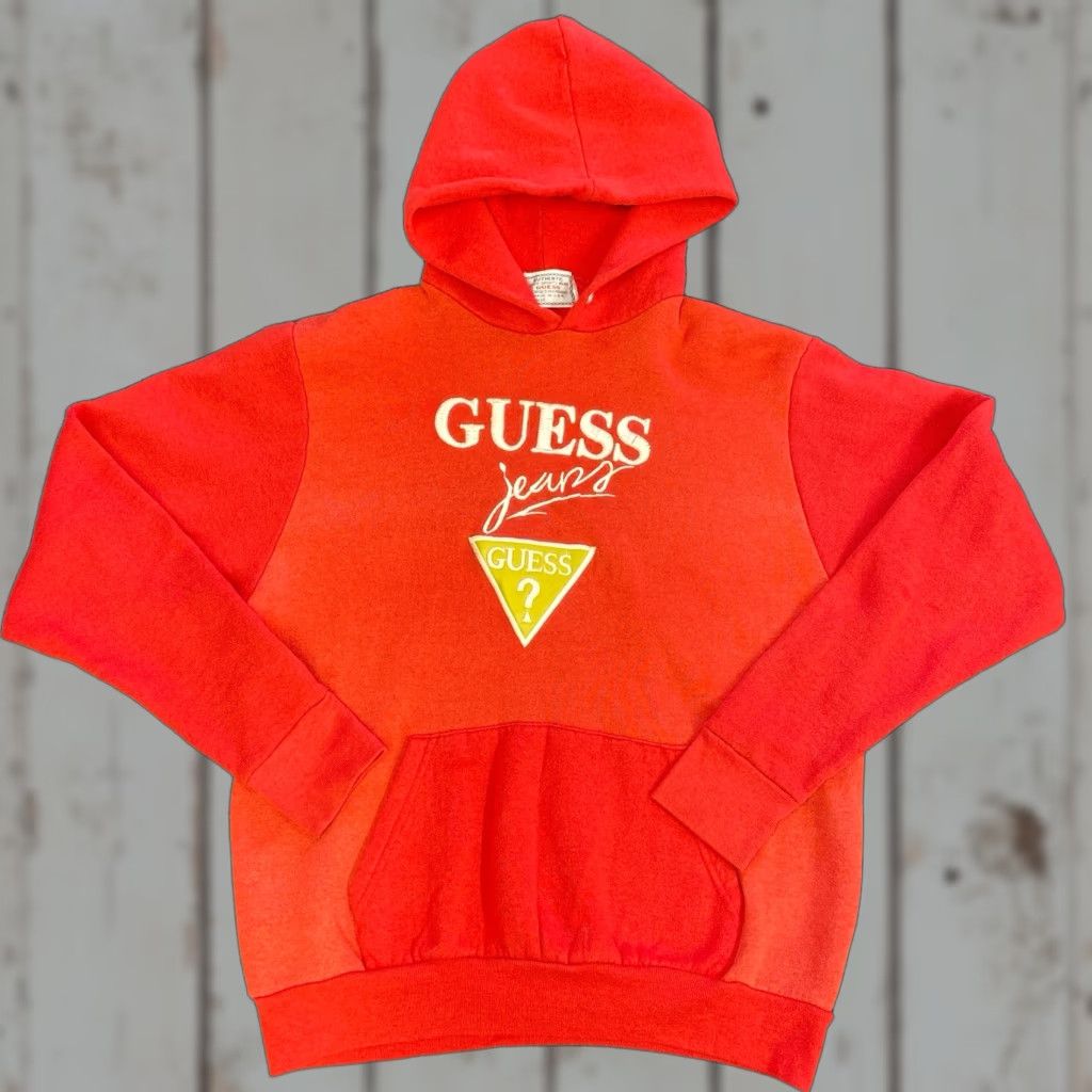 Guess VINTAGE GUESS Hoodie Red S Unisex Adults Small Crew Neck Long Sleeve Logo Graphic Print 90s Sports City Hip Hop Retro College USA - Mens/Womens Size US S / EU 44-46 / 1 - 1 Thumbnail