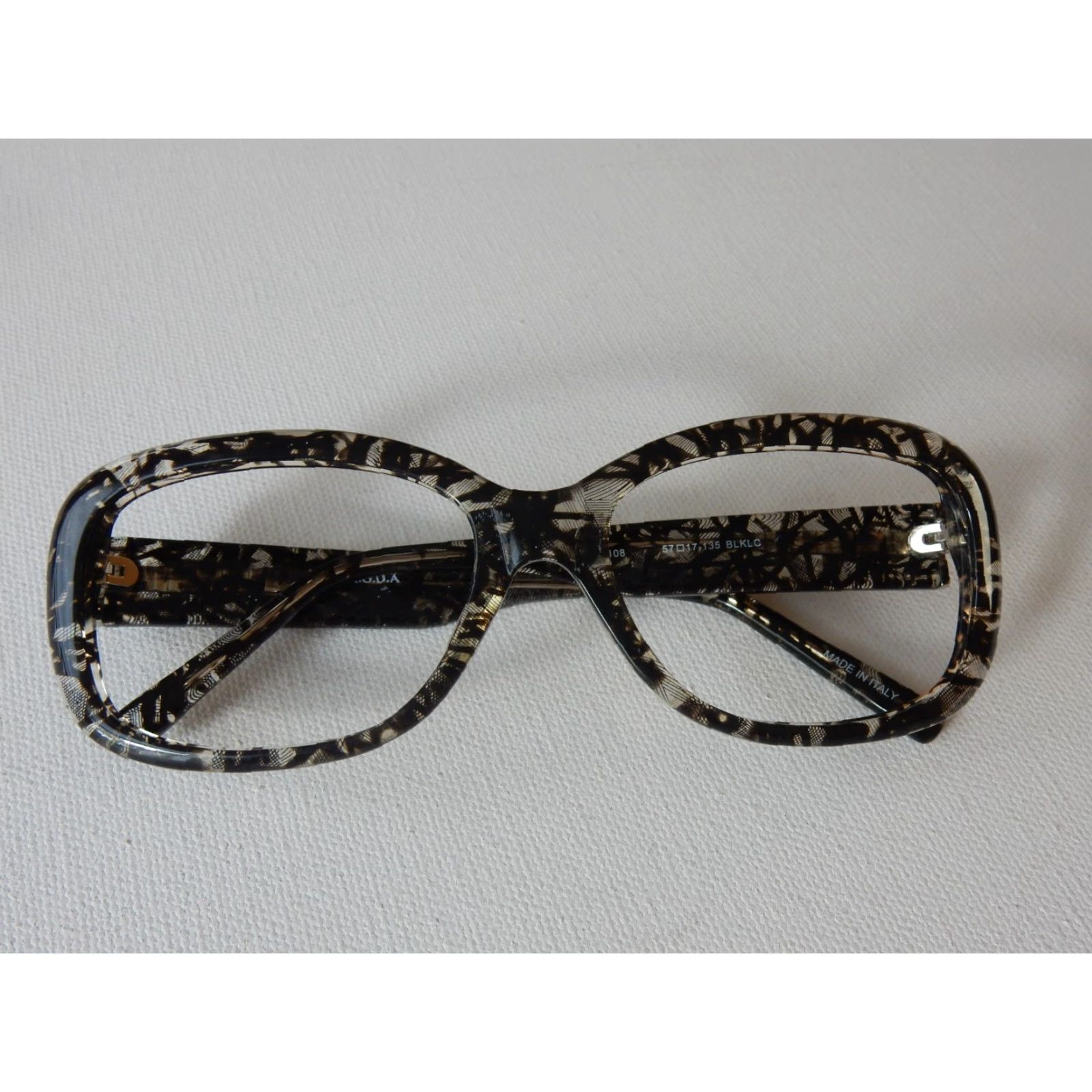 Frame MODA Sunglasses Frames Women Black 57-17-135 IM108 BLKLC Small Scratches Cleanable Size ONE SIZE - 4 Thumbnail