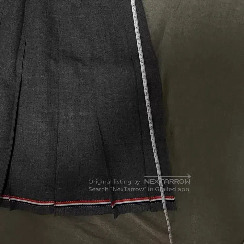 Thom Browne Thom Browne Pleated Skirt with Colorful Striped Bottom Edg Size 25" / US 0 / IT 36 - 7 Thumbnail