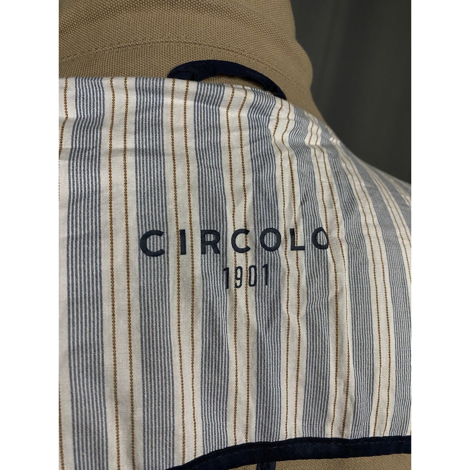 Circolo 1901 MINT! Circolo 1911 Men's Beige Summer Unlined 2-Button Blaze Size 42R - 9 Thumbnail