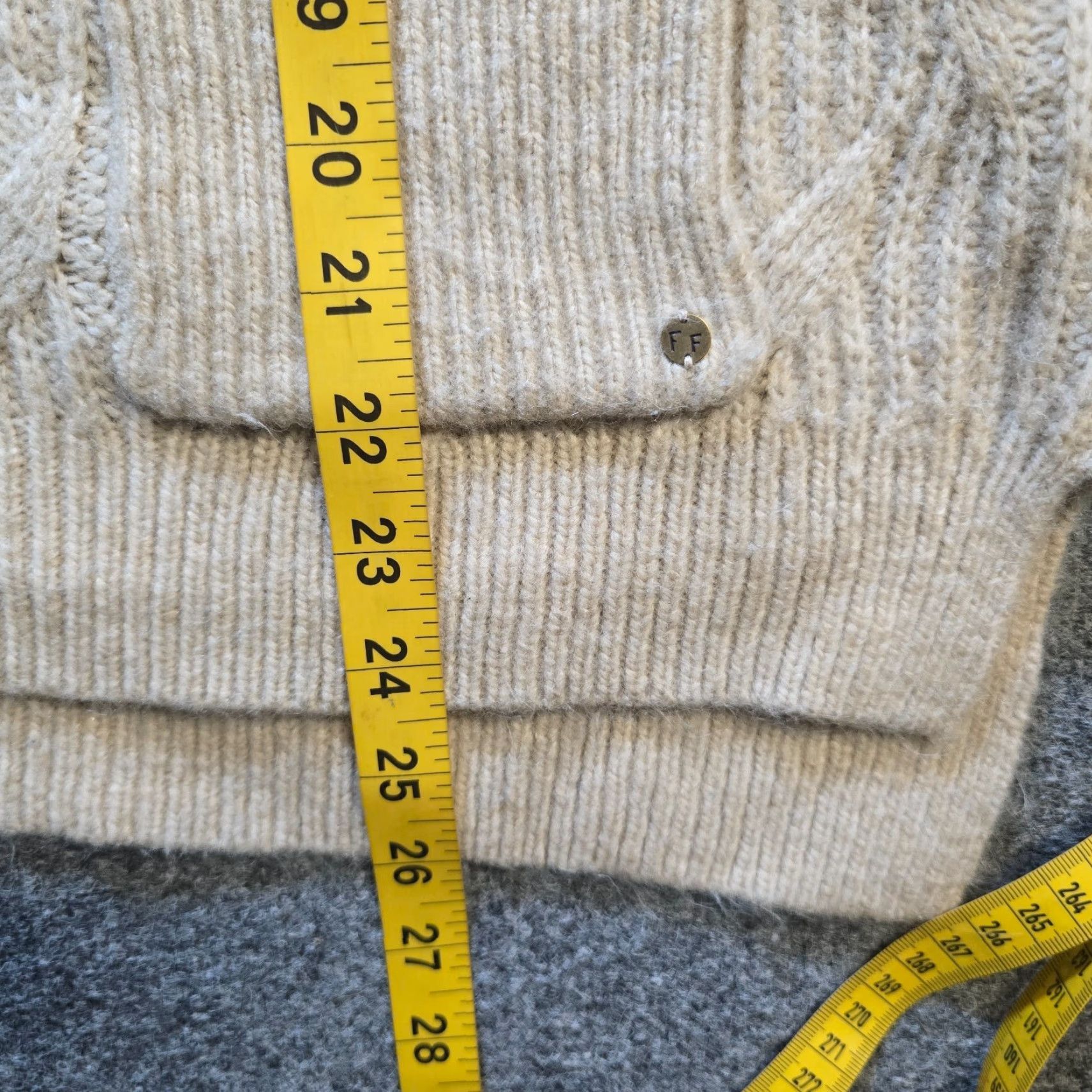 FatFace Fat Face Sweater Women Size 6 Beige Cable-Knit Pockets Soft Fuzzy Capsule Casual Shirt Size M / US 6-8 / IT 42-44 - 6 Thumbnail