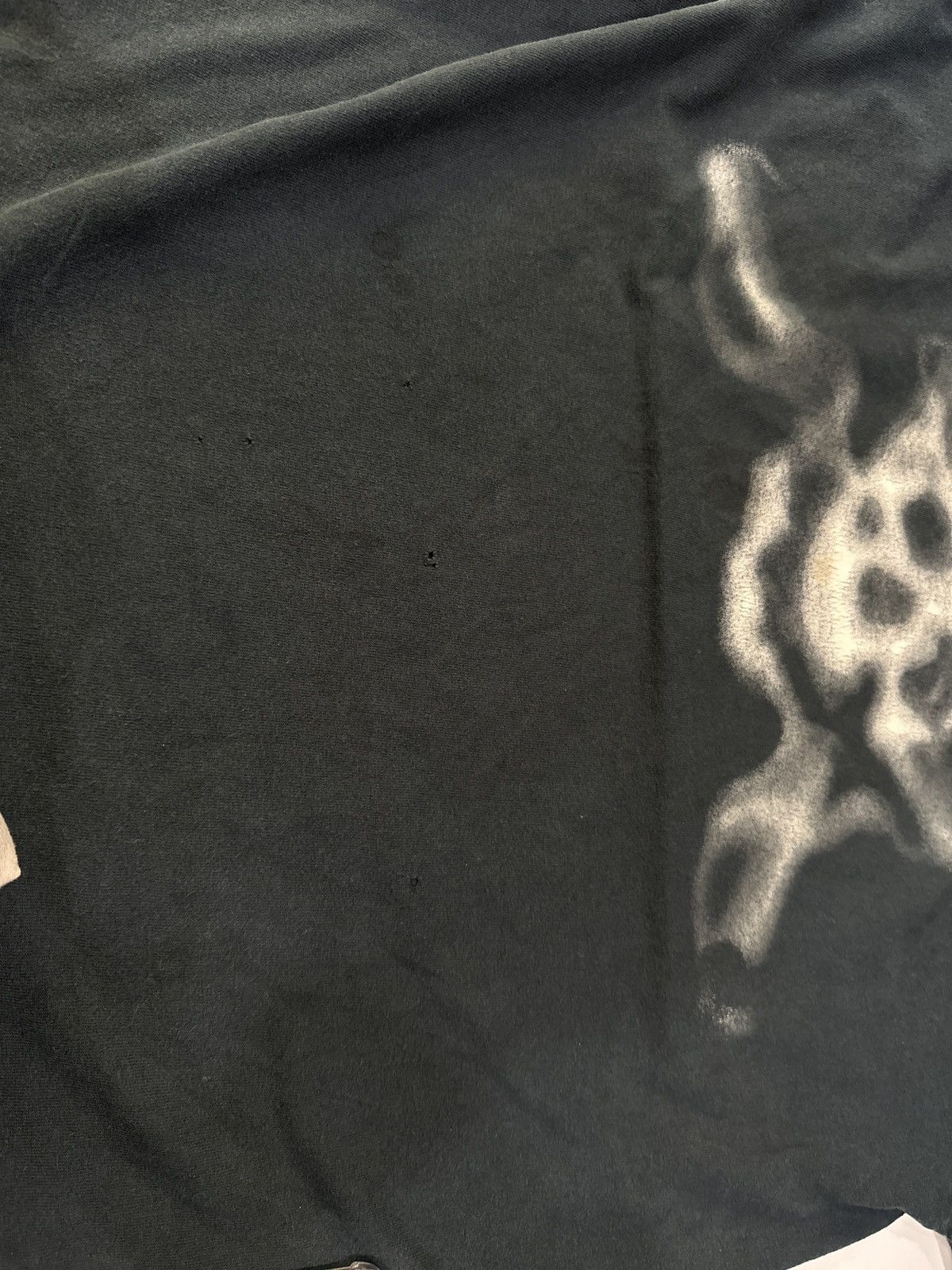 Vintage Vintage Nowheresville Ghostly Pirate Skull Faded Tee Size US L / EU 52-54 / 3 - 7 Thumbnail
