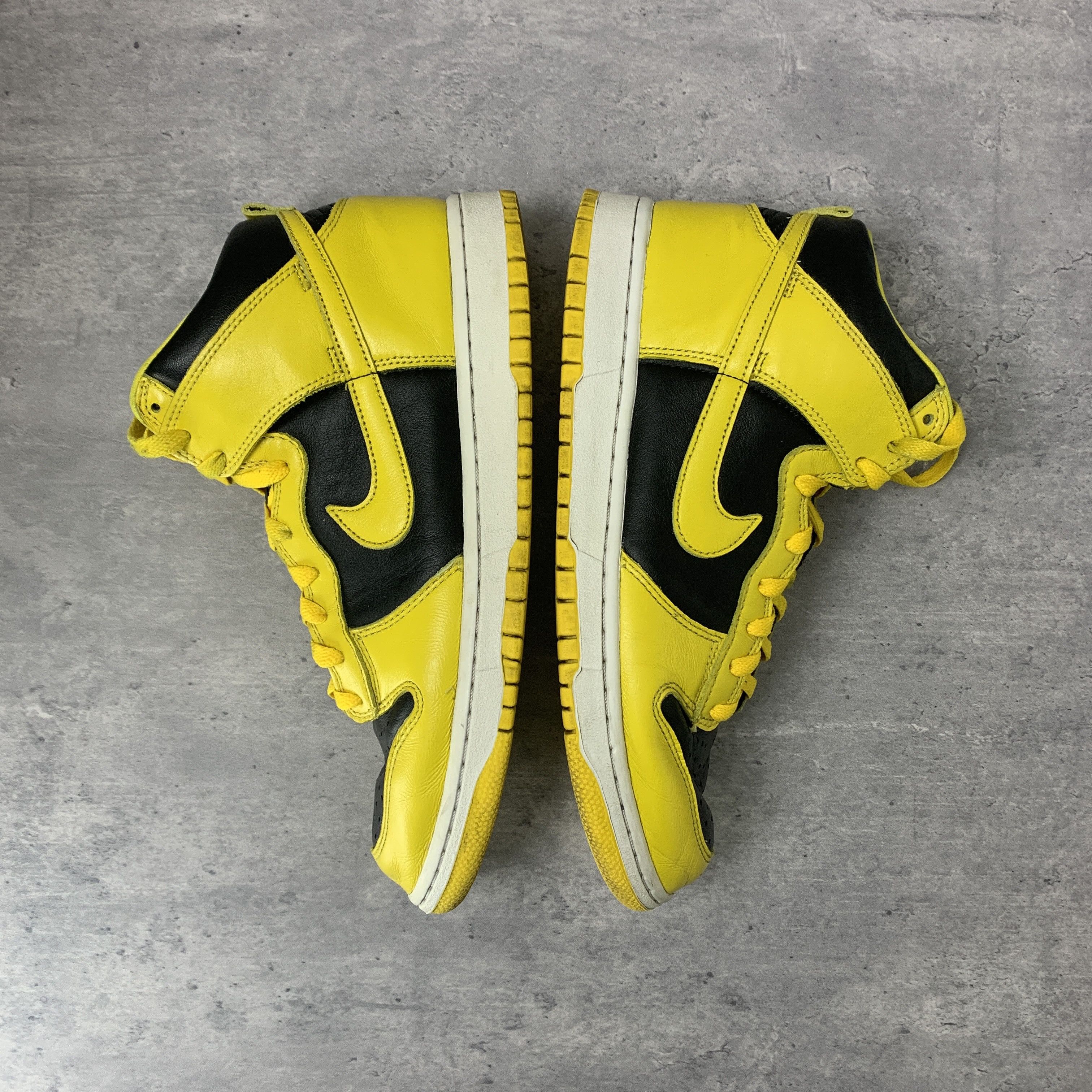 Nike Nike Dunk High SP Varsity Maize CZ8149-002 Size US 9.5 / EU 42-43 - 3 Thumbnail