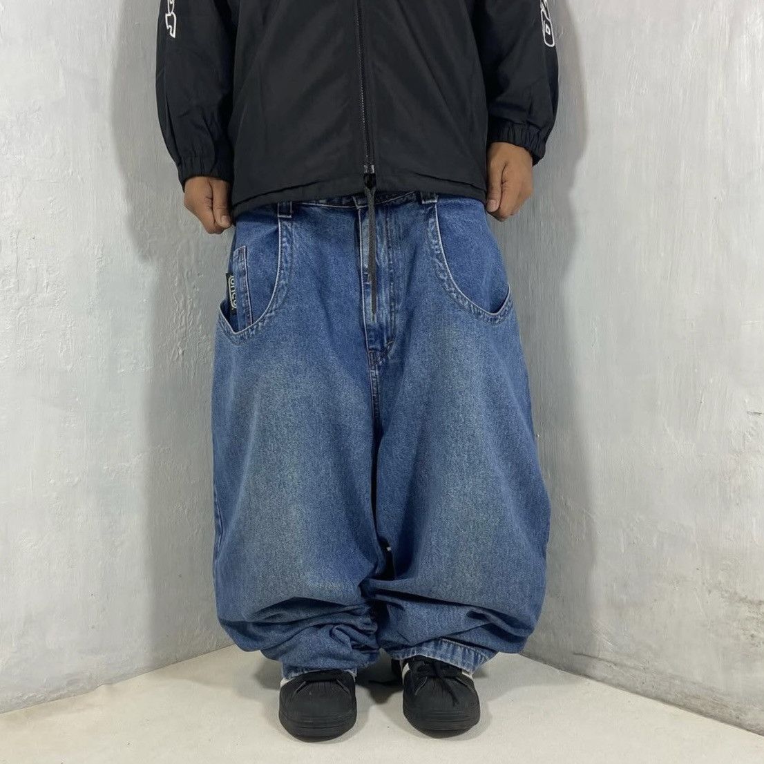 JNCO Y2K JNCO handy Man Big Pocket Reflective Baggy Denim Pants Size US 36 / EU 52 - 2 Thumbnail