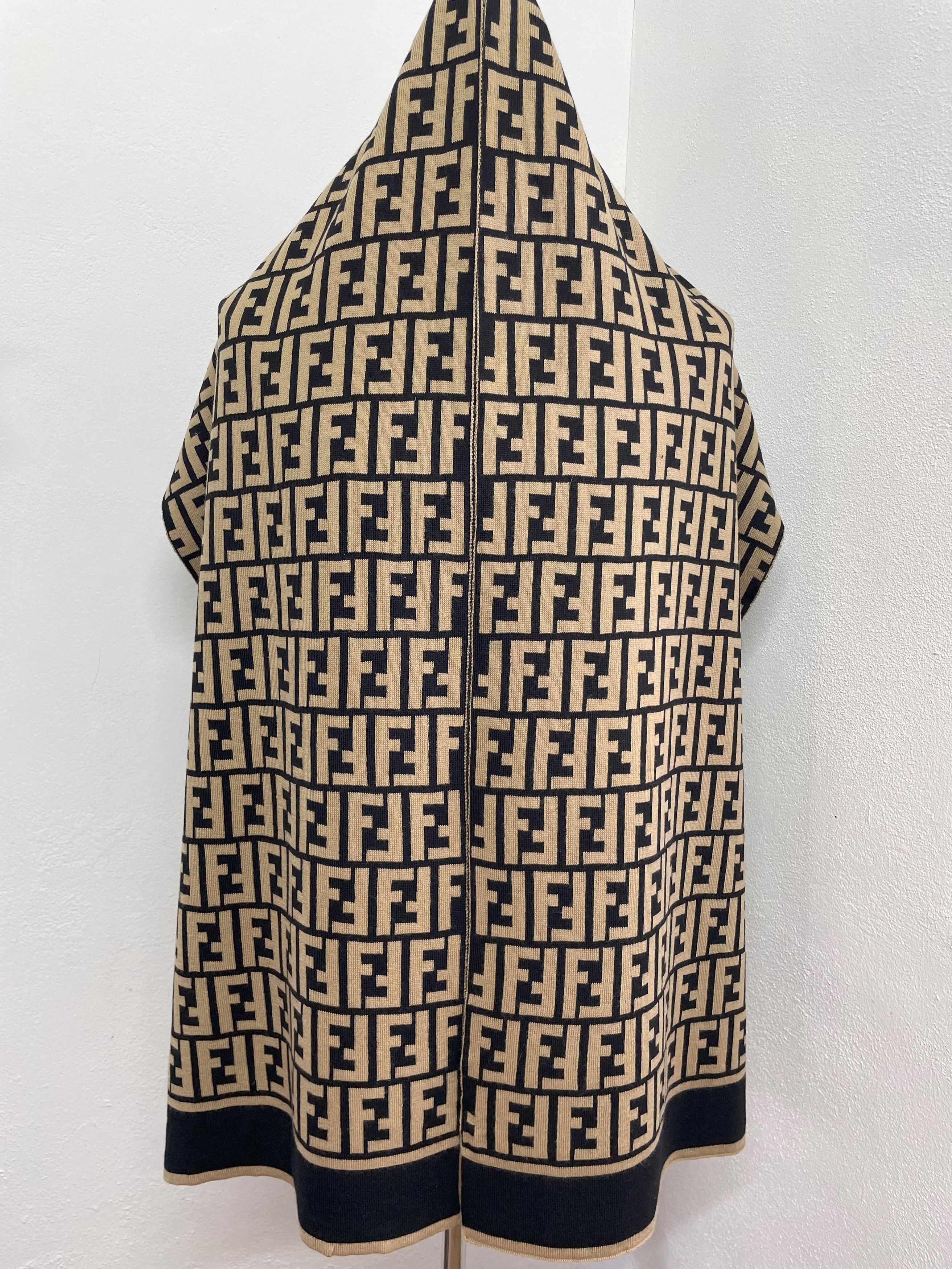 Fendi Fendi Scarf / Muffler - 6126 Size ONE SIZE - 2 Thumbnail