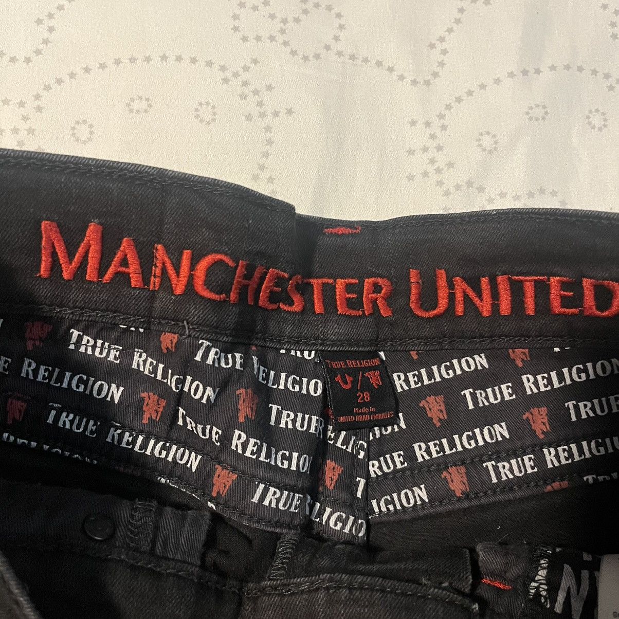 True Religion True Religion Manchester United Rocco Micro Shorts Size US 28 / EU 44 - 5 Thumbnail