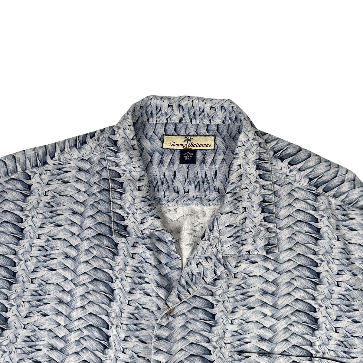 Tommy Bahama Tommy Bahama Shirt XL Floral Silk Hawaiian Pineapple Print Size US XL / EU 56 / 4 - 3 Thumbnail