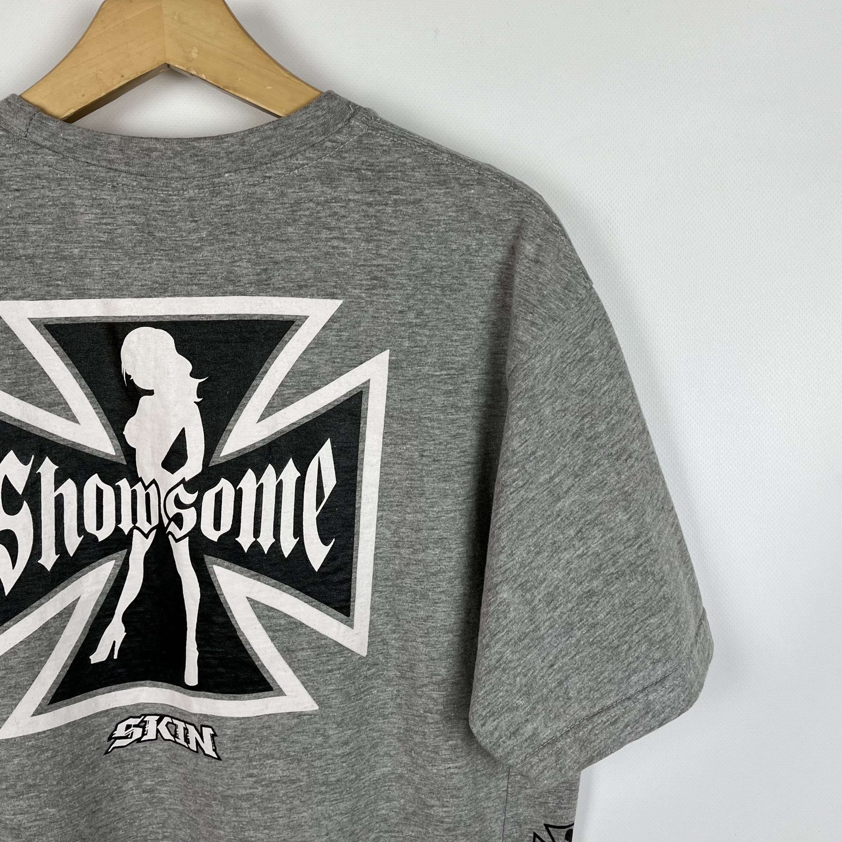 Hook-Ups Vintage Skin Industries Y2K “Show Some” T Shirt 2000’s Size US L / EU 52-54 / 3 - 2 Thumbnail