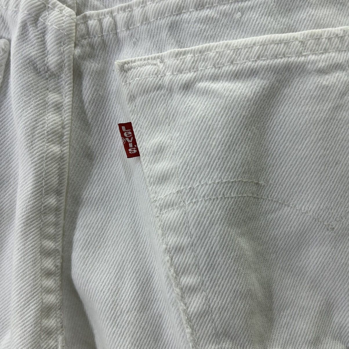 Levi's Vintage Levi’s 525 90s USA White Distressed Denim Size US 30 / EU 46 - 13 Thumbnail