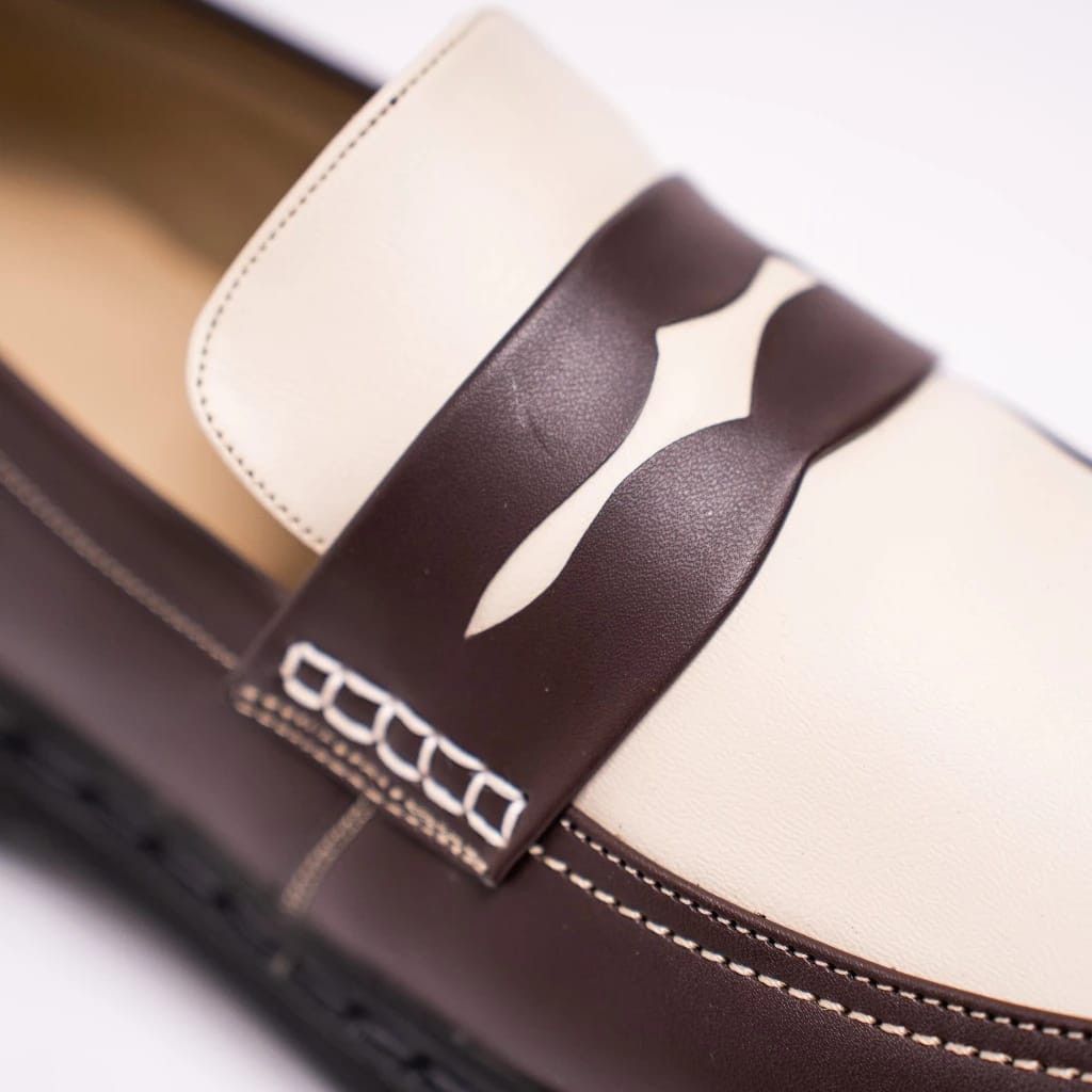 Genuine Leather Silane Loafer Shoes Leather Brown White Size US 10 / EU 43 - 4 Thumbnail