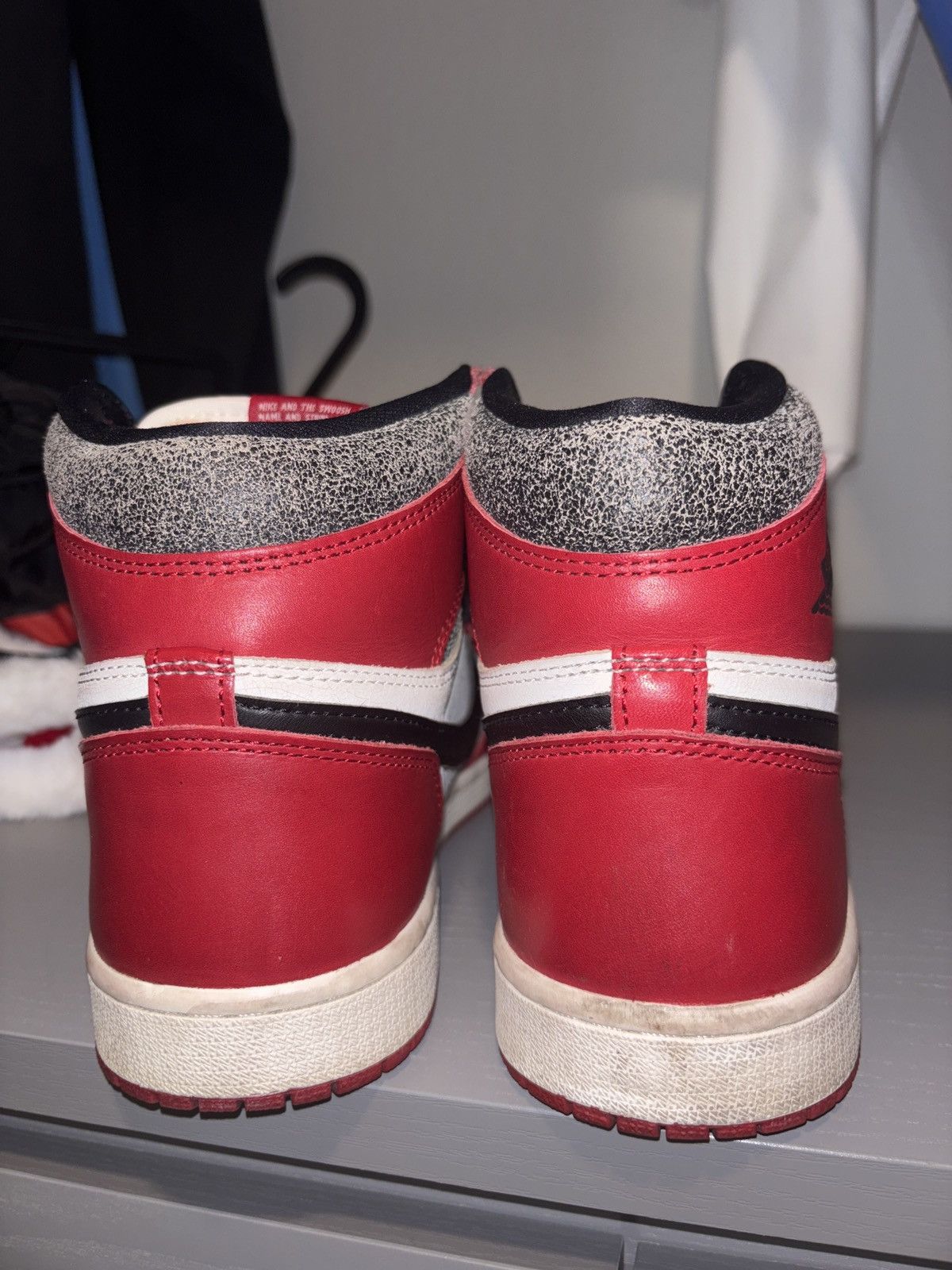 Jordan Brand NIKE AIR JORDAN 1 Size US 9 / EU 42 - 2 Thumbnail