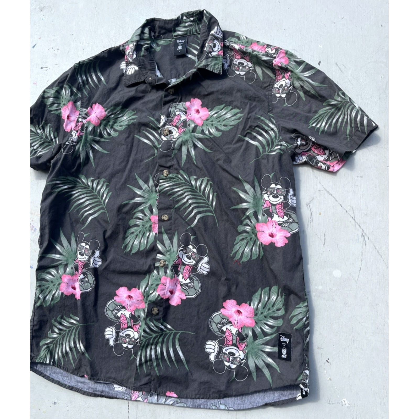 Disney Neff x Disney Shirt Multicolor Mickey Mouse L TIKI Surf Art Tropical Beach Men’s Shirt Size US L / EU 52-54 / 3 - 5 Thumbnail