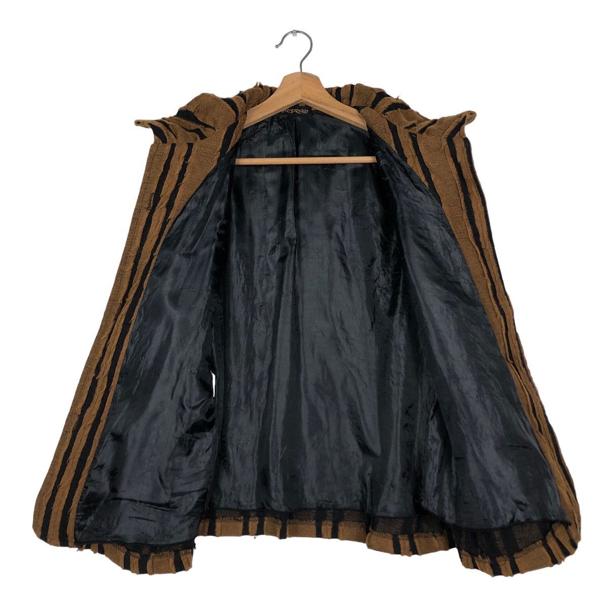 Japanese Brand 🔥Vintage Pleated Button Jacket Japan Inspire Issey Miyake Size US M / EU 48-50 / 2 - 13 Thumbnail