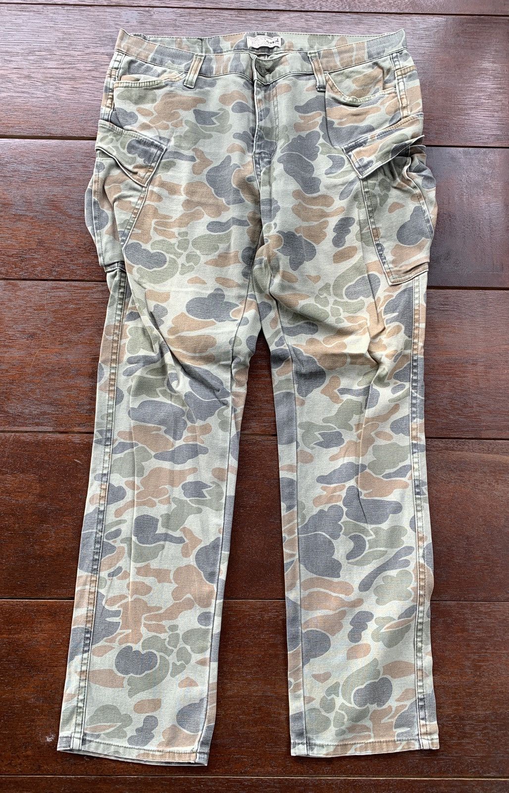 Black Label Black Label Frogskin camo multi pocket cargo pants Size US 36 / EU 52 - 2 Thumbnail