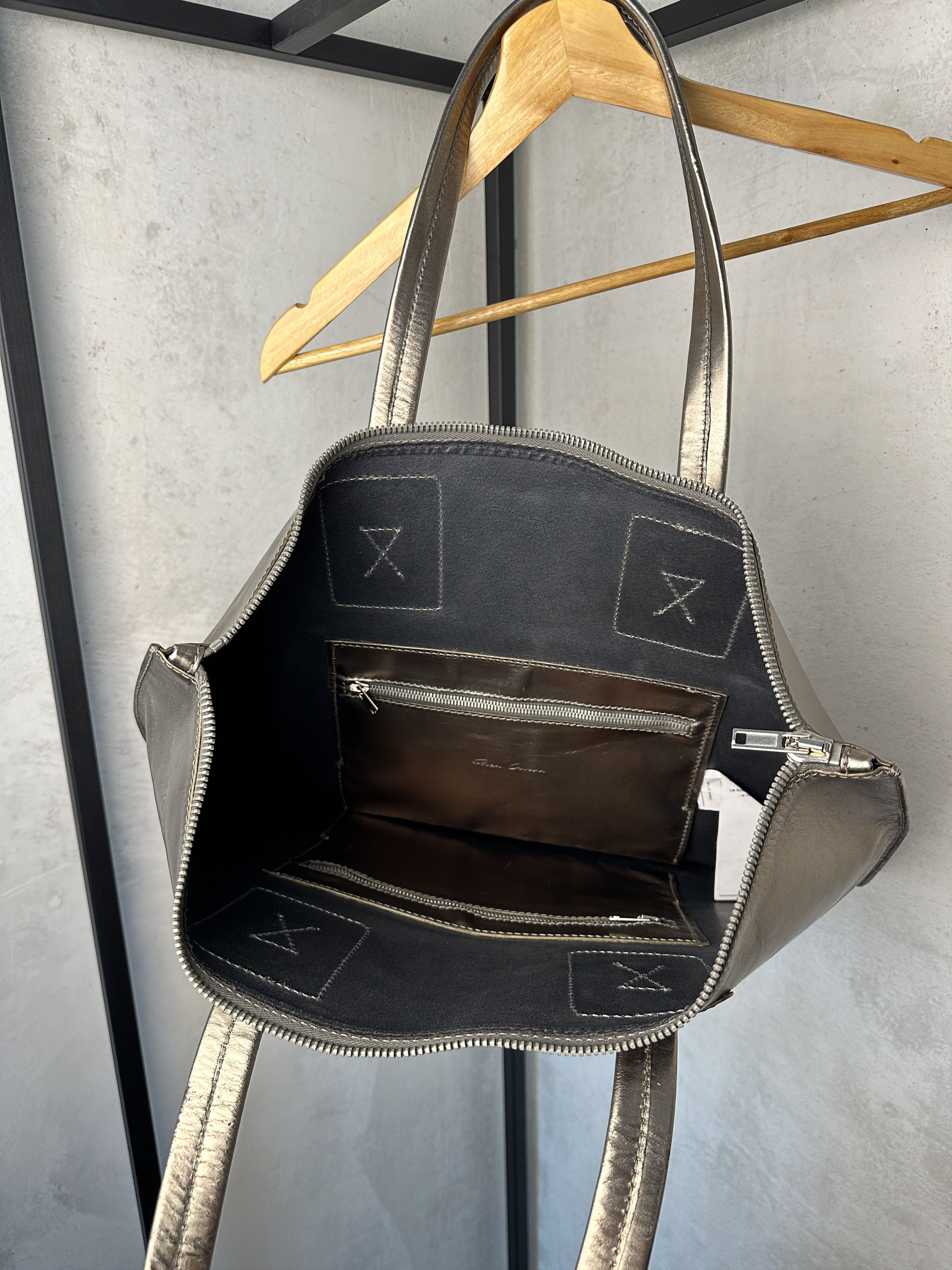 Rick Owens Rick Owens SS13 Island Metallic Gold Tote Bag Size ONE SIZE - 12 Thumbnail