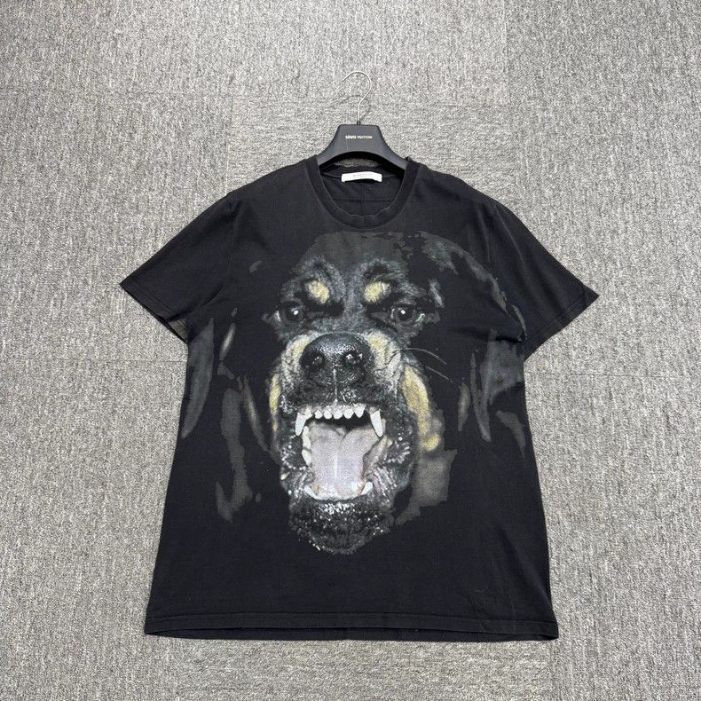Givenchy Givenchy Dog Head Short Sleeve Size US XL / EU 56 / 4 - 1 Thumbnail