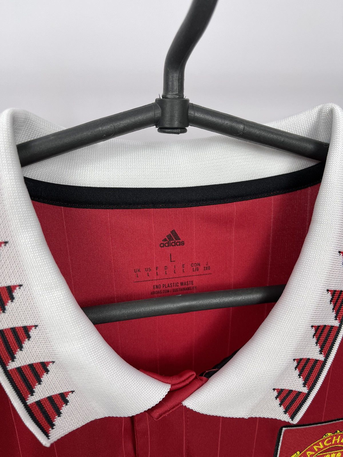 Adidas Manchester United Football Shirt Size L Red 2022/23 Adidas Size US L / EU 52-54 / 3 - 4 Thumbnail
