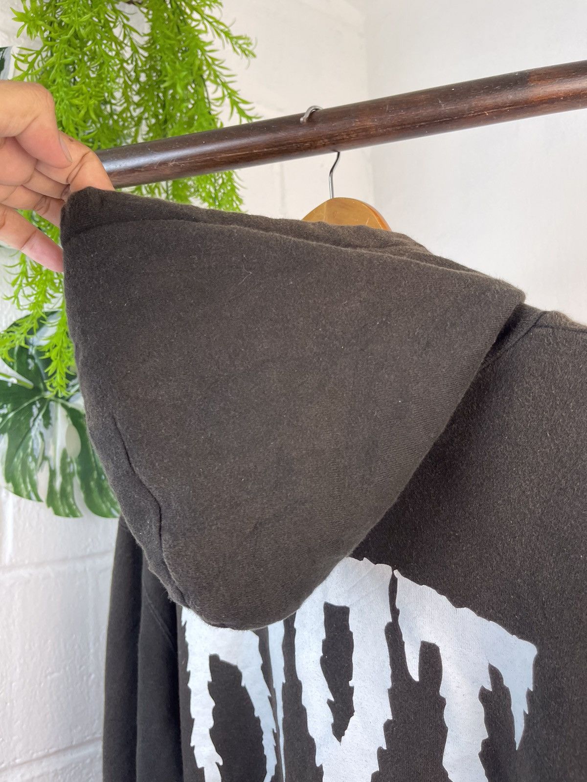 20471120 × Beauty Beast Milkboy RIOT Rabbit Faded Hoodie Size US L / EU 52-54 / 3 - 10 Thumbnail