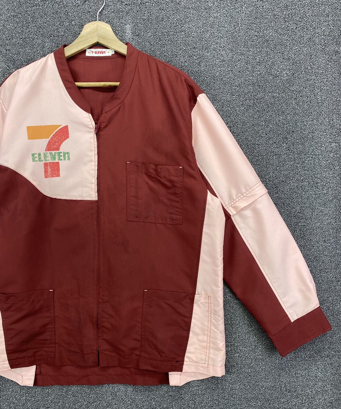 Japanese Brand Vintage 90's 7 ELEVEN Uniform Workwear Zip Up Jacket Size US XL / EU 56 / 4 - 3 Thumbnail