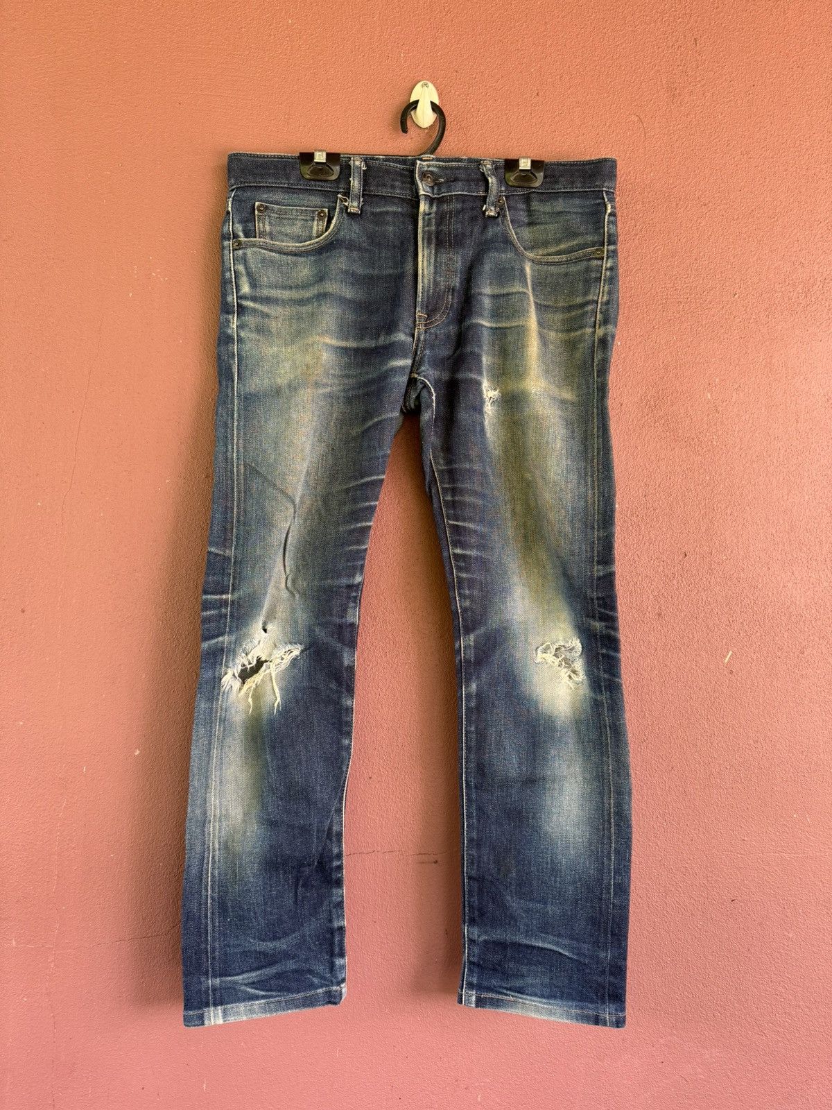Uniqlo Uniqlo Selvedge Jeans Size US 34 / EU 50 - 1 Thumbnail