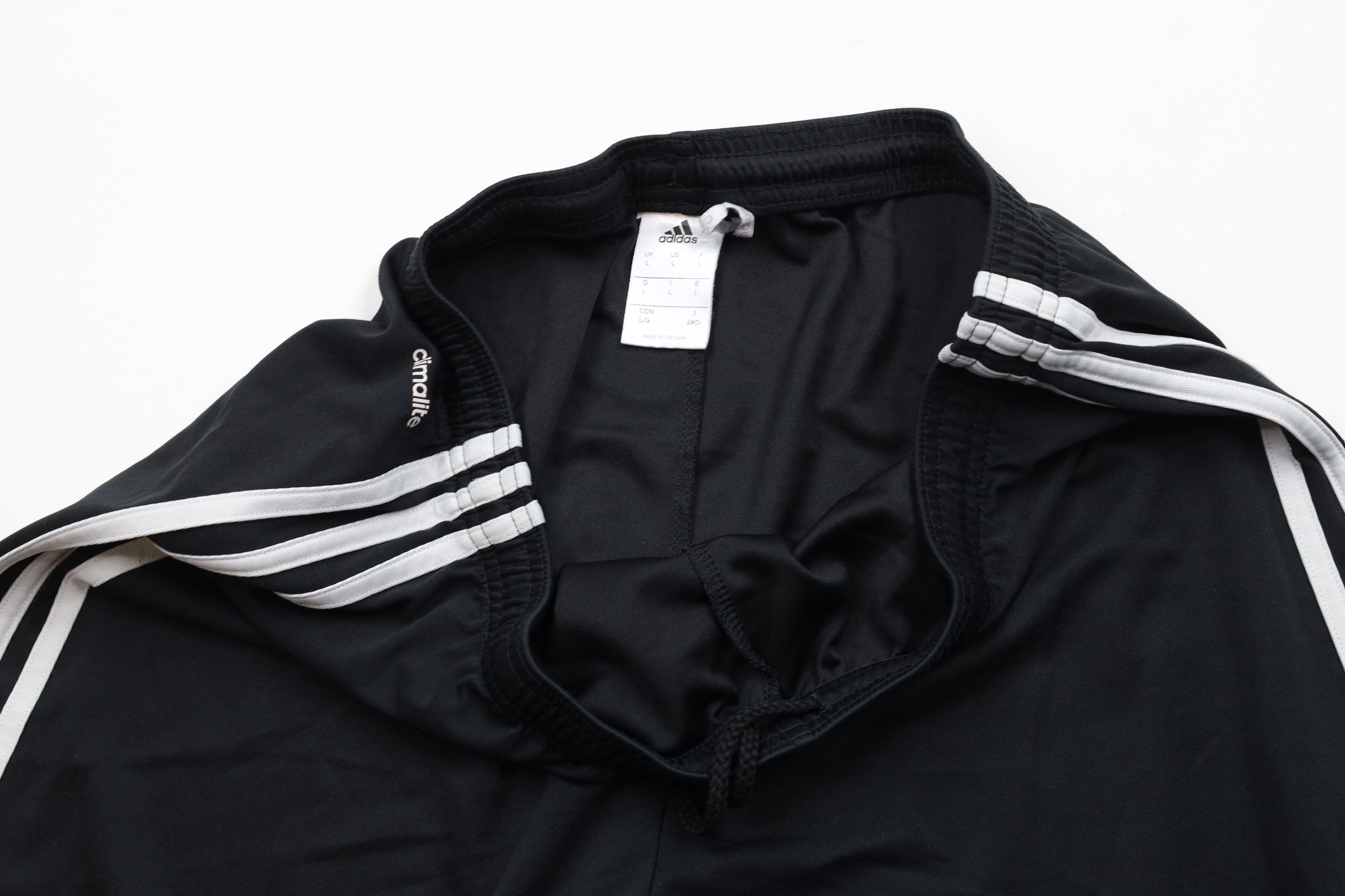 Adidas × Vintage Vintage Adidas Striped Running Jogging Soccer Shorts Black Size US 34 / EU 50 - 5 Thumbnail