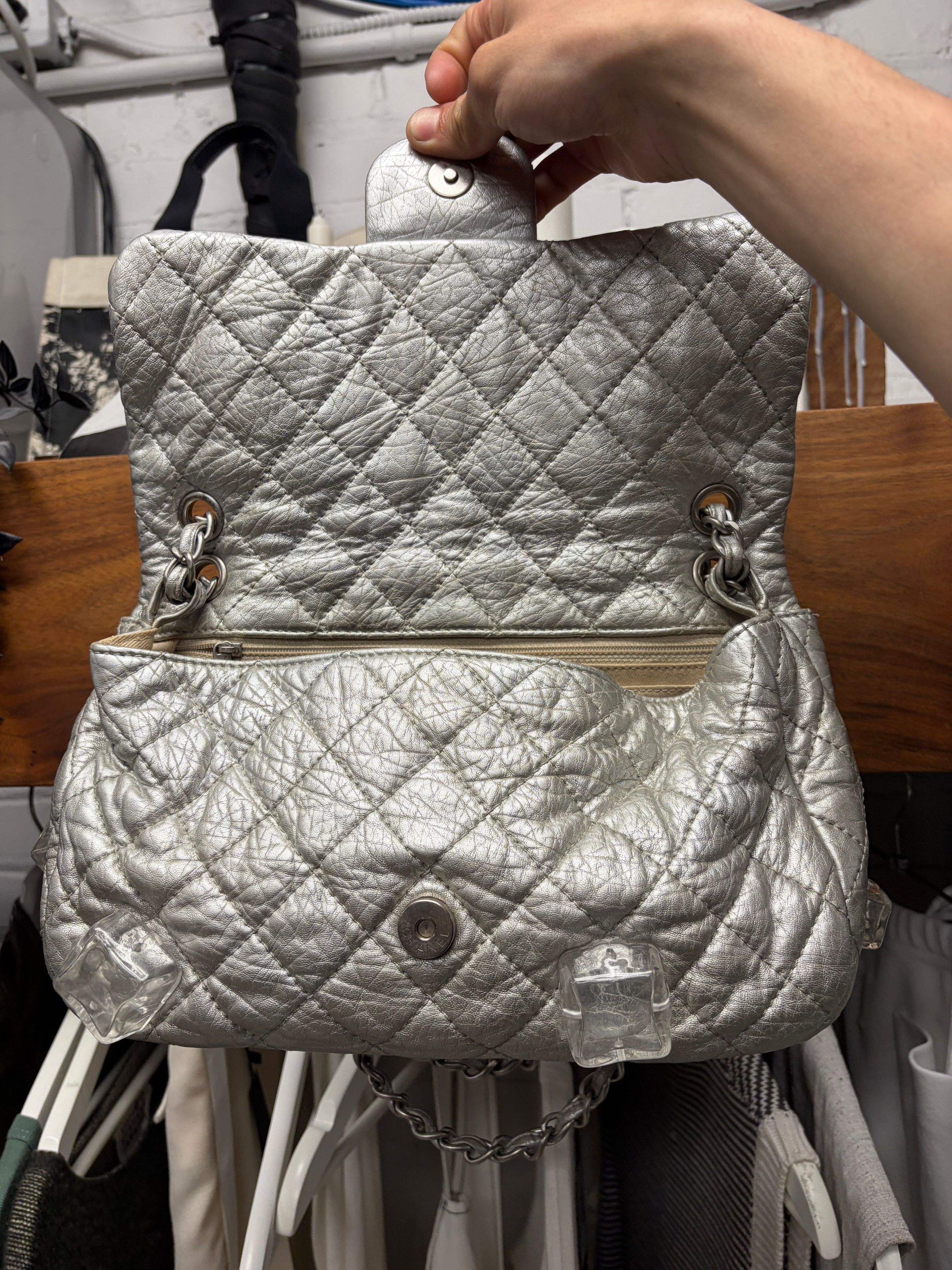 Chanel 2011 Chanel ‘Ice Cube’ Silver Medium Top Flap Leather Bag Size ONE SIZE - 5 Thumbnail
