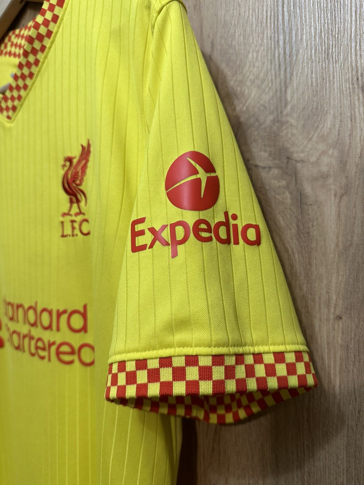 Nike Nike Liverpool 2021/2022 Third 3rd soccer Jersey Football Size US L / EU 52-54 / 3 - 4 Thumbnail