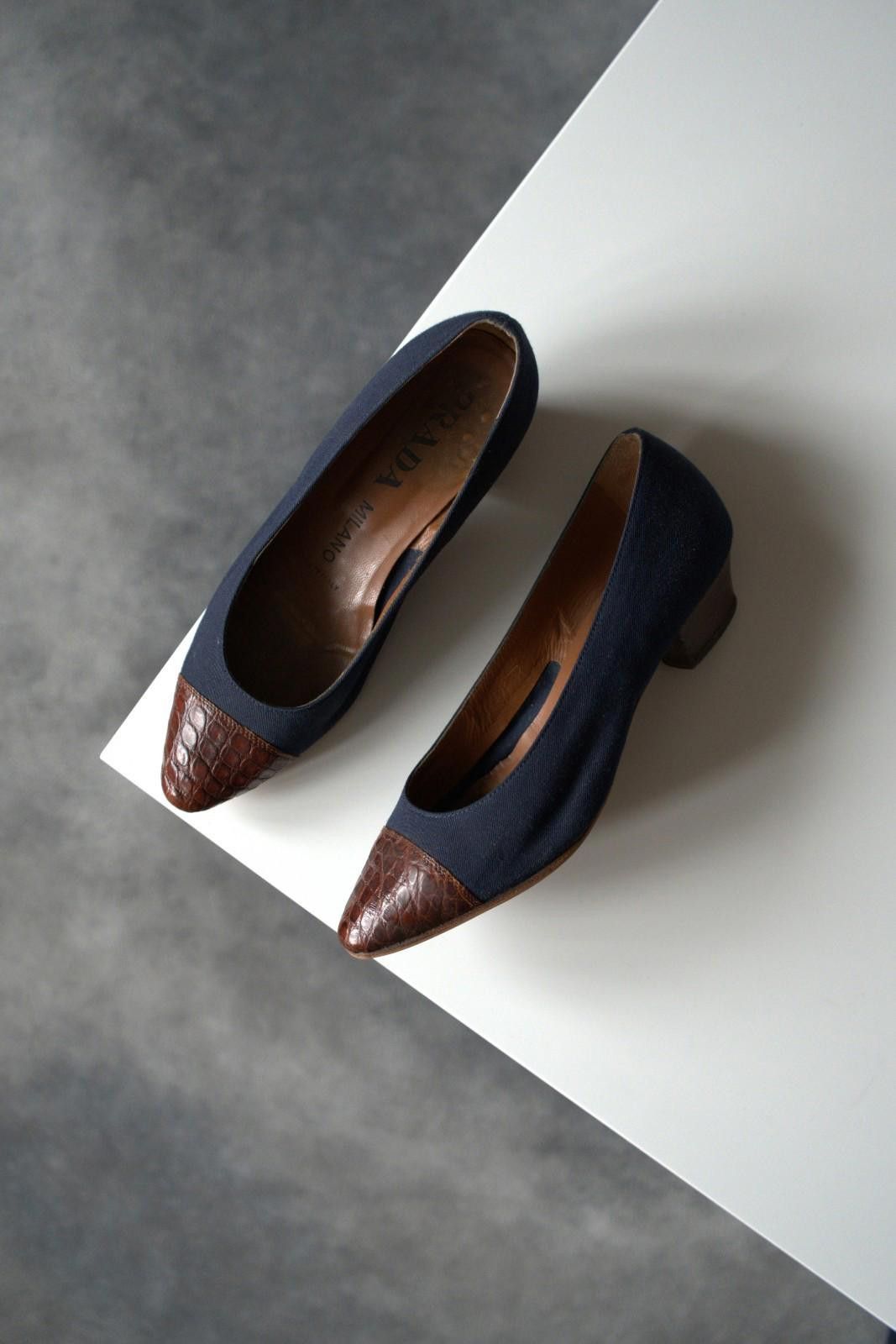 Prada 1990s Prada Crocodile Pointed Toe Kitten Heel Pumps US5 Size US 7.5 / IT 37.5 - 1 Thumbnail