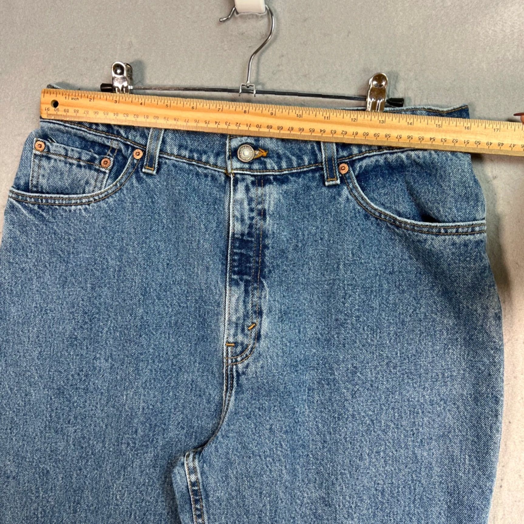 Levi's Levi's 517 Boot Cut Low Rise Jeans Medium Wash Blue Denim Womens 16W Size 38" / US 16 / IT 52 - 5 Thumbnail