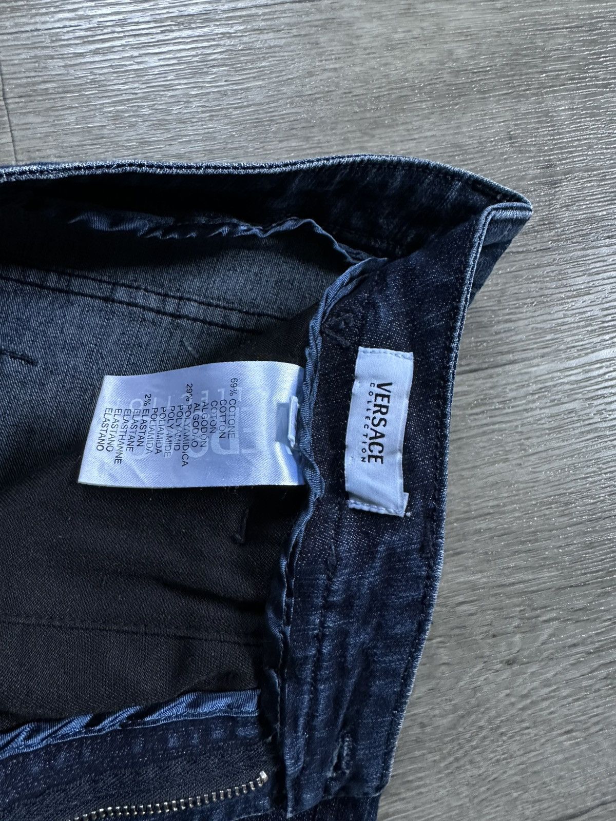 Versace 🫧 VERSACE COLLECTION JEANS MEN’S Size US 35 - 13 Thumbnail
