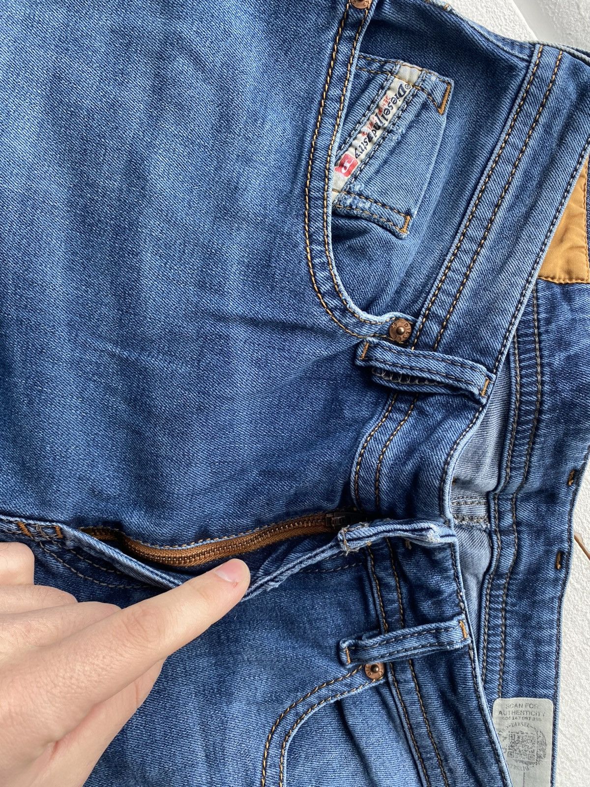 Diesel Luxury 00s Diesel Thommer Slim Skinny Jeans Distressed Blue Size US 33 - 7 Thumbnail
