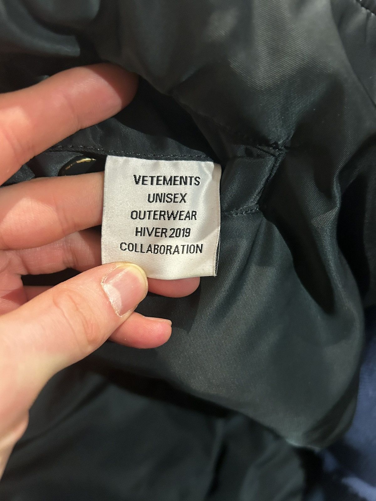 Vetements Vetements Tribal Bomber Size US XS / EU 42 / 0 - 19 Thumbnail