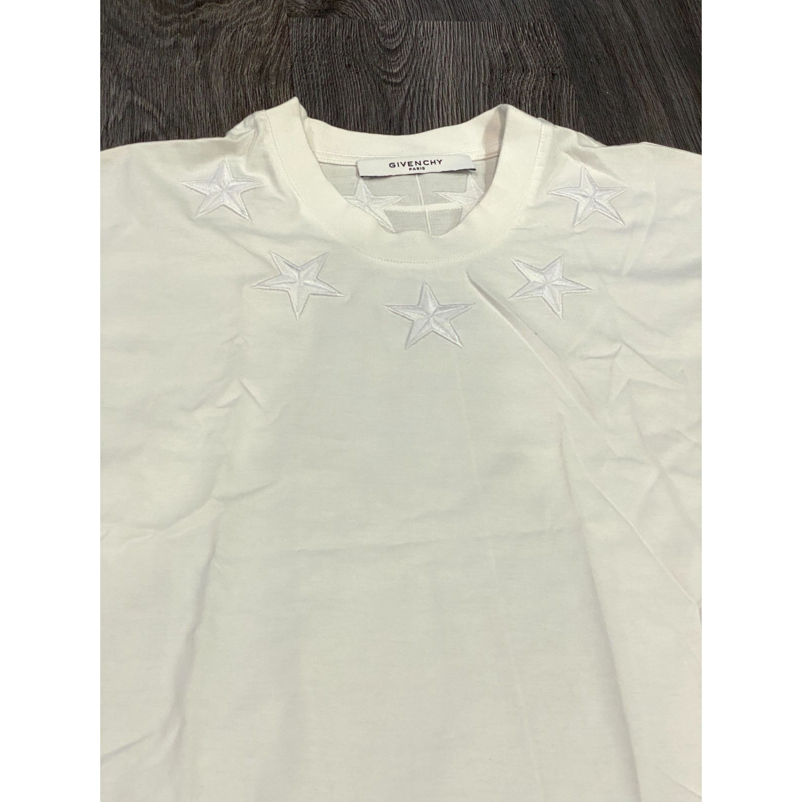 Givenchy Givenchy Men T Shirt Small White Embroidered Star Neck Colu Size US S / EU 44-46 / 1 - 4 Thumbnail