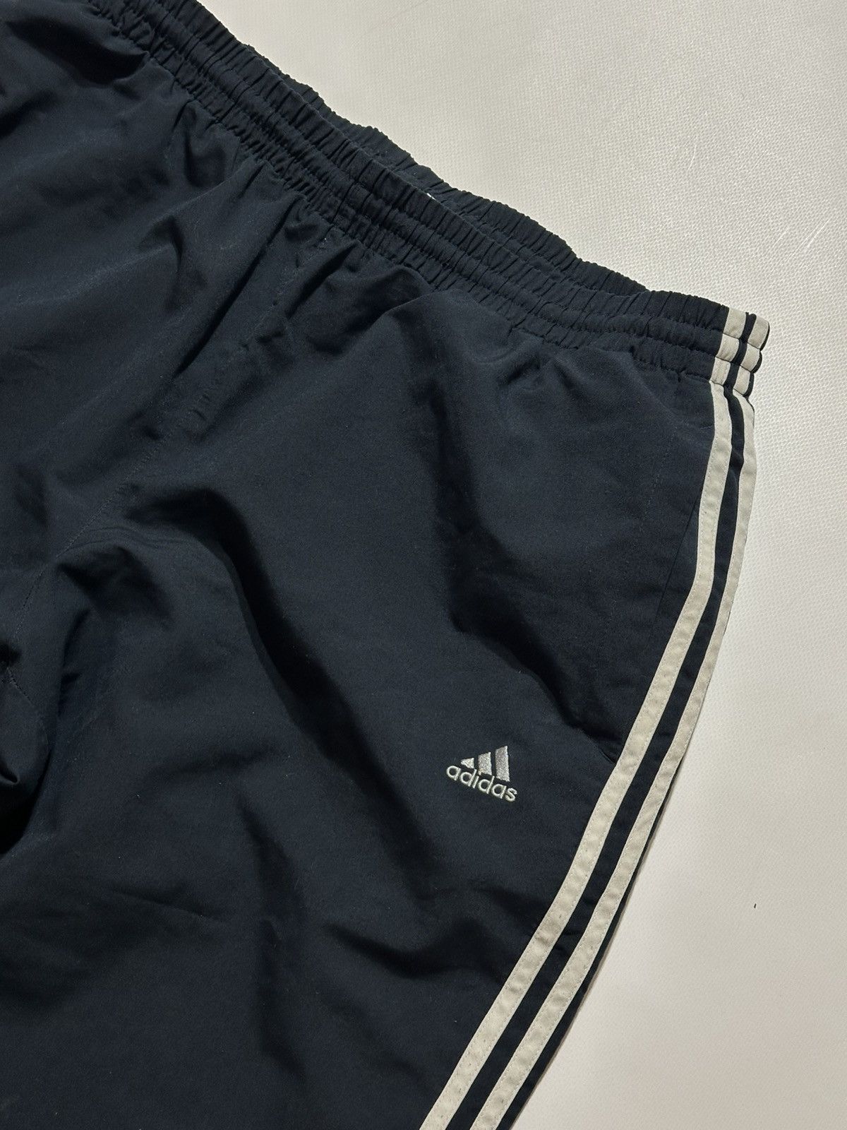 Adidas Vintage Adidas 3-Stripe Wide-Leg Track Pants Size US 34 / EU 50 - 5 Thumbnail