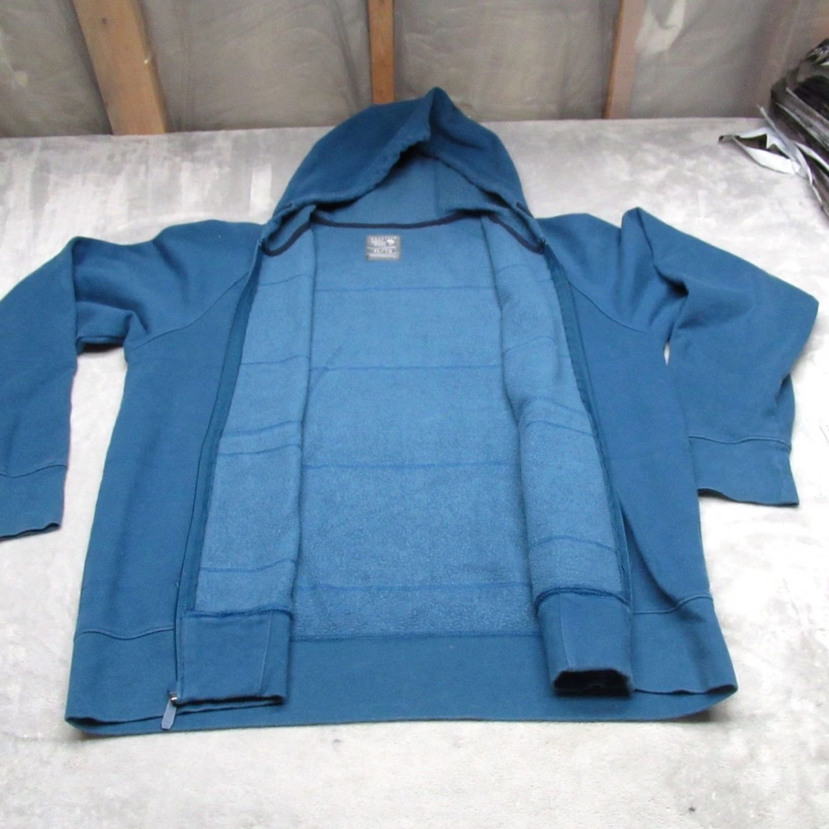 Mountain Hardwear VINTAGE? Mountain Hardwear Hoodie Mens XL Blue Full Zip Outdoor Hiking Midweight Size US XL / EU 56 / 4 - 4 Thumbnail