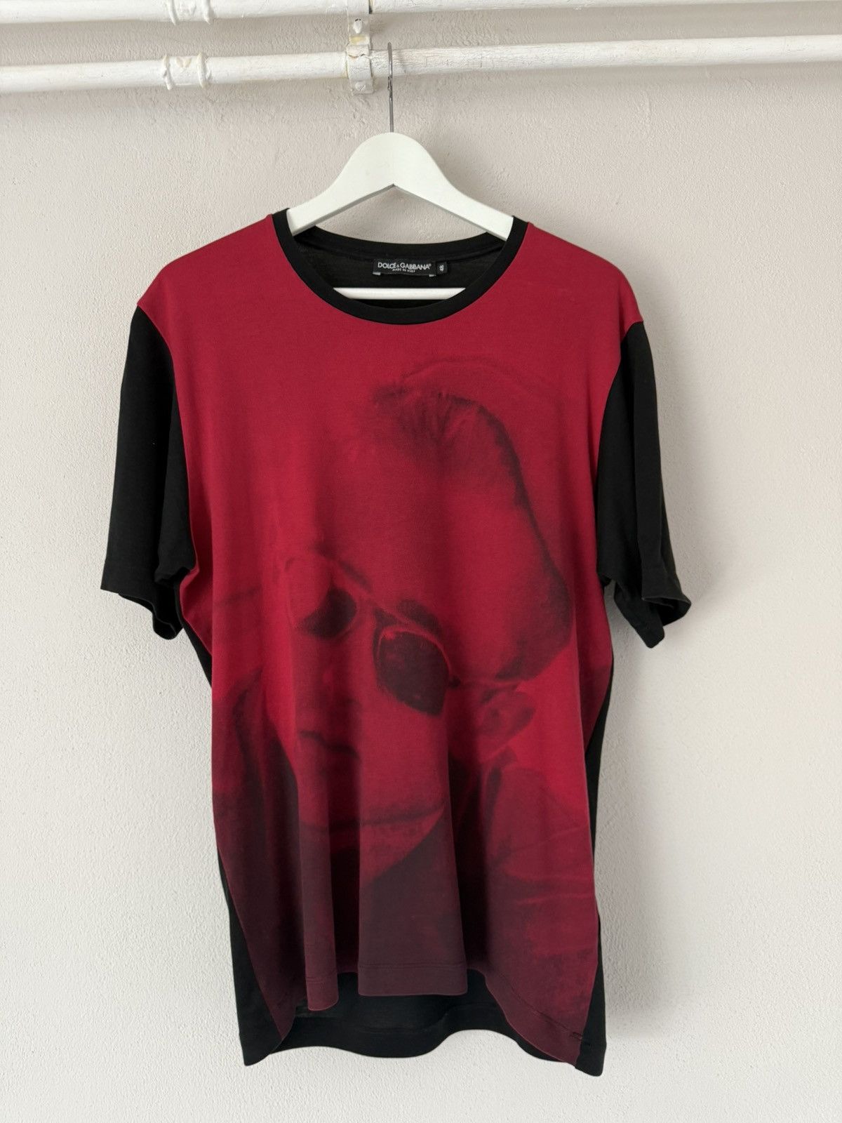Dolce & Gabbana Photoprint T-Shirt in Red and Black Size US M / EU 48-50 / 2 - 2 Thumbnail