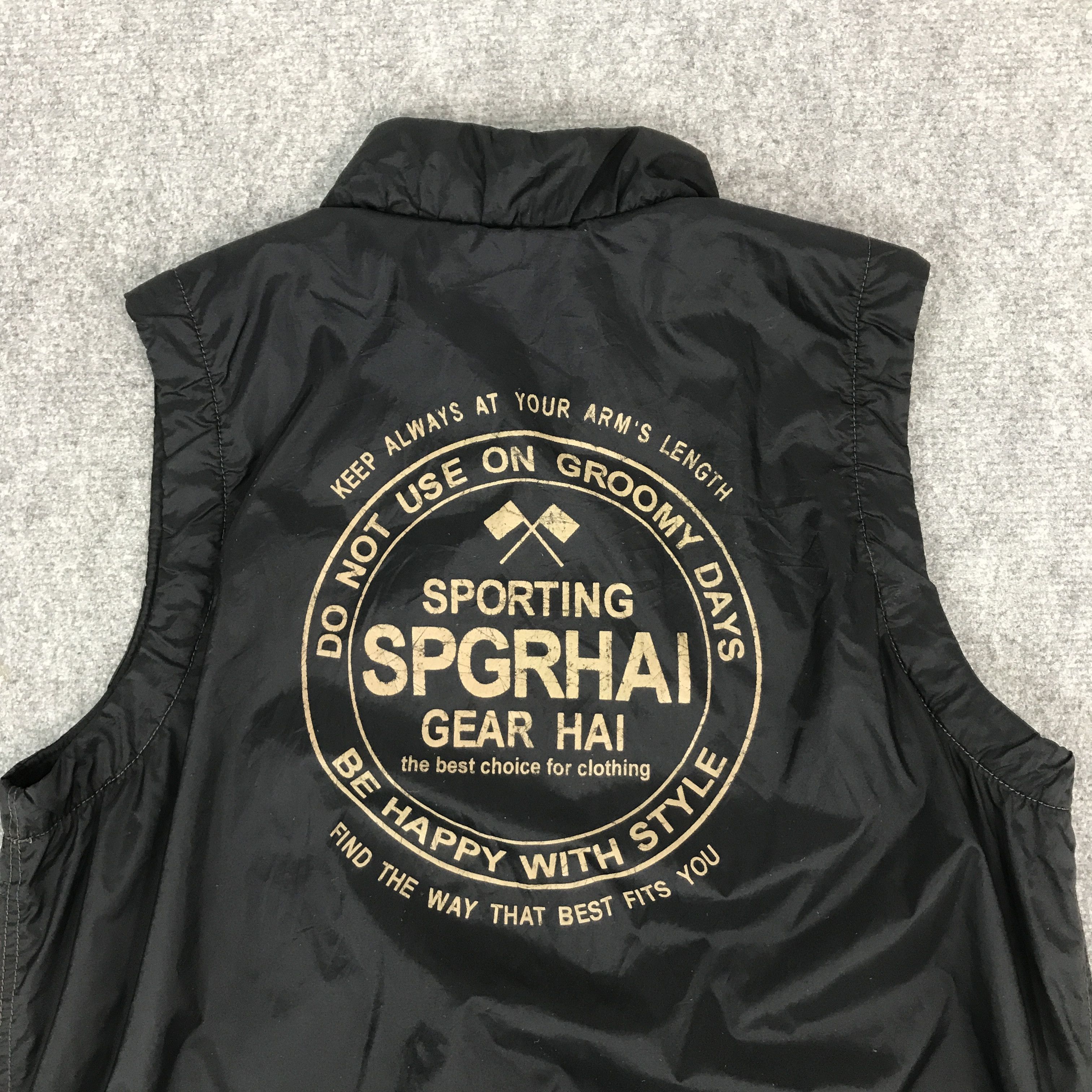 Hai Sporting Gear × Issey Miyake HAI SPORTING GEAR BY ISEEY MIYAKE VEST Size US M / EU 48-50 / 2 - 4 Thumbnail