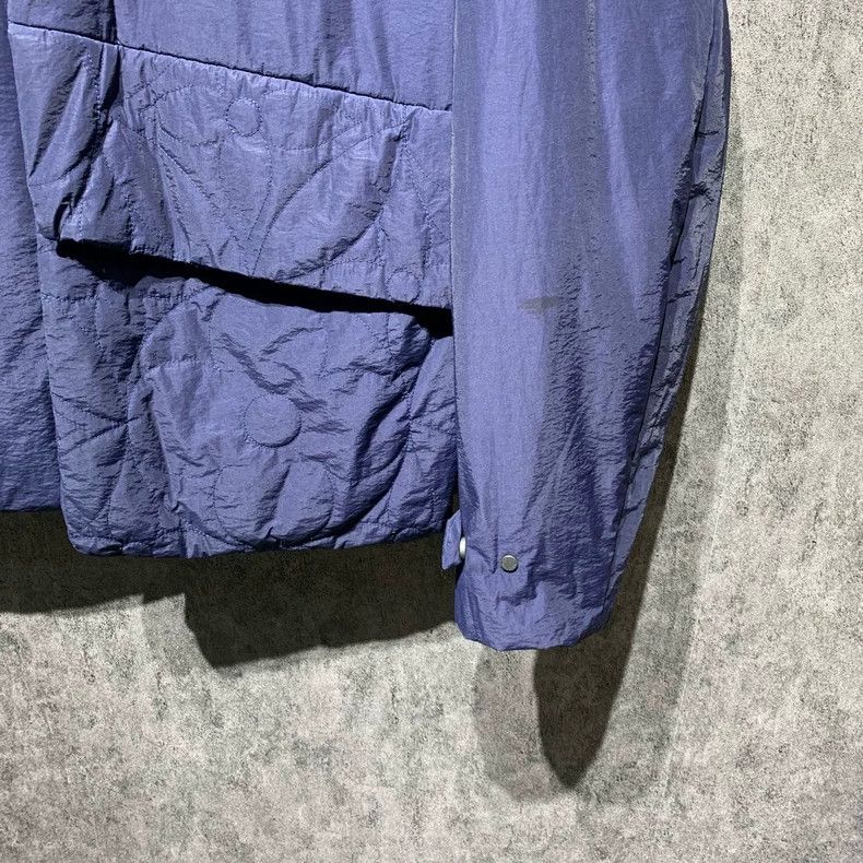 Louis Vuitton Louis Vuitton Dark blue embossed full logo cotton jacket 25 Size US M / EU 48-50 / 2 - 6 Thumbnail