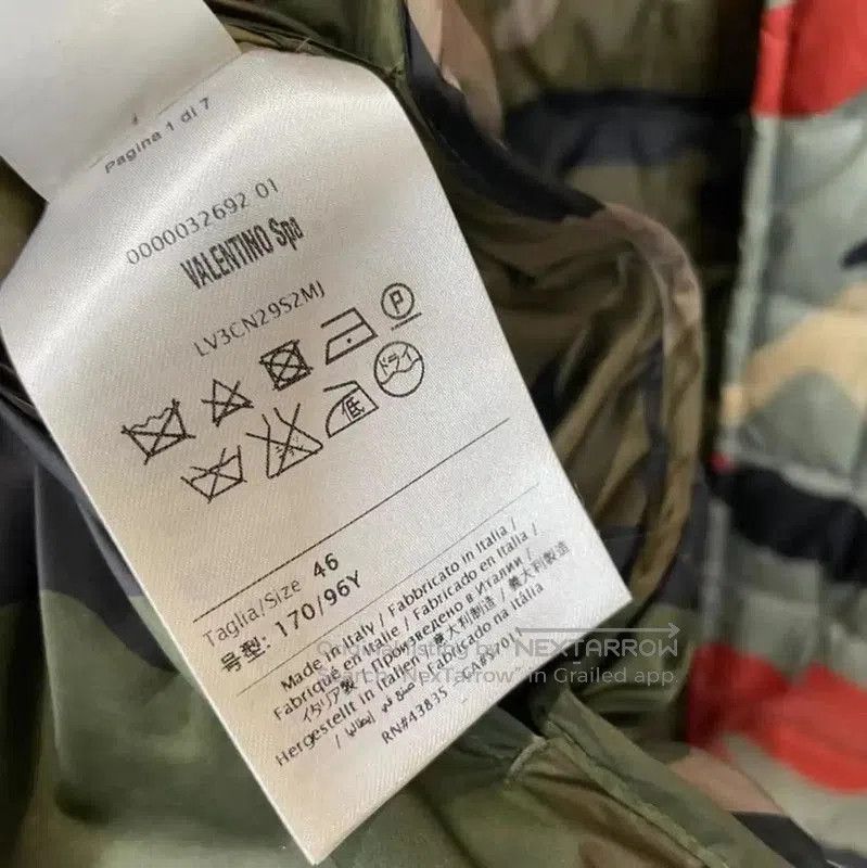 Valentino Valentino Multicolor Men's Down Jacket . Size US S / EU 44-46 / 1 - 6 Thumbnail