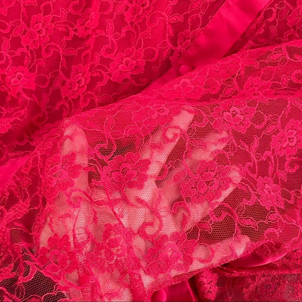 Victoria's Secret Vintage Gold Label Victoria’s Secret Red Lace Satin Night Sh Size ONE SIZE - 8 Thumbnail