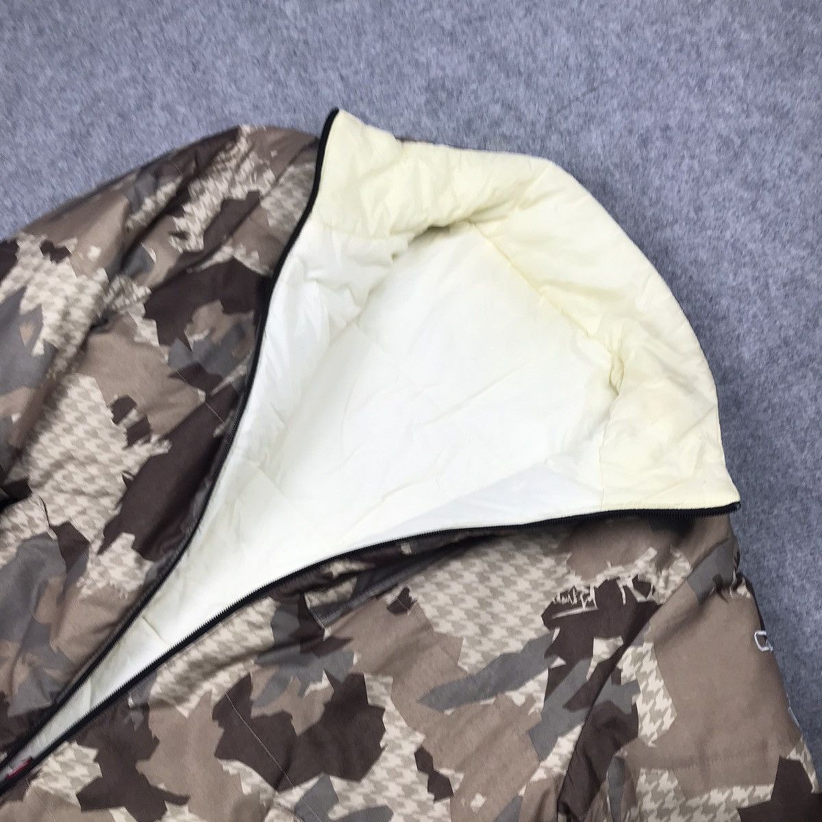 Quiksilver QUIKSILVER CAMO PUFFER ZIPPIER JACKET Size US M / EU 48-50 / 2 - 10 Thumbnail