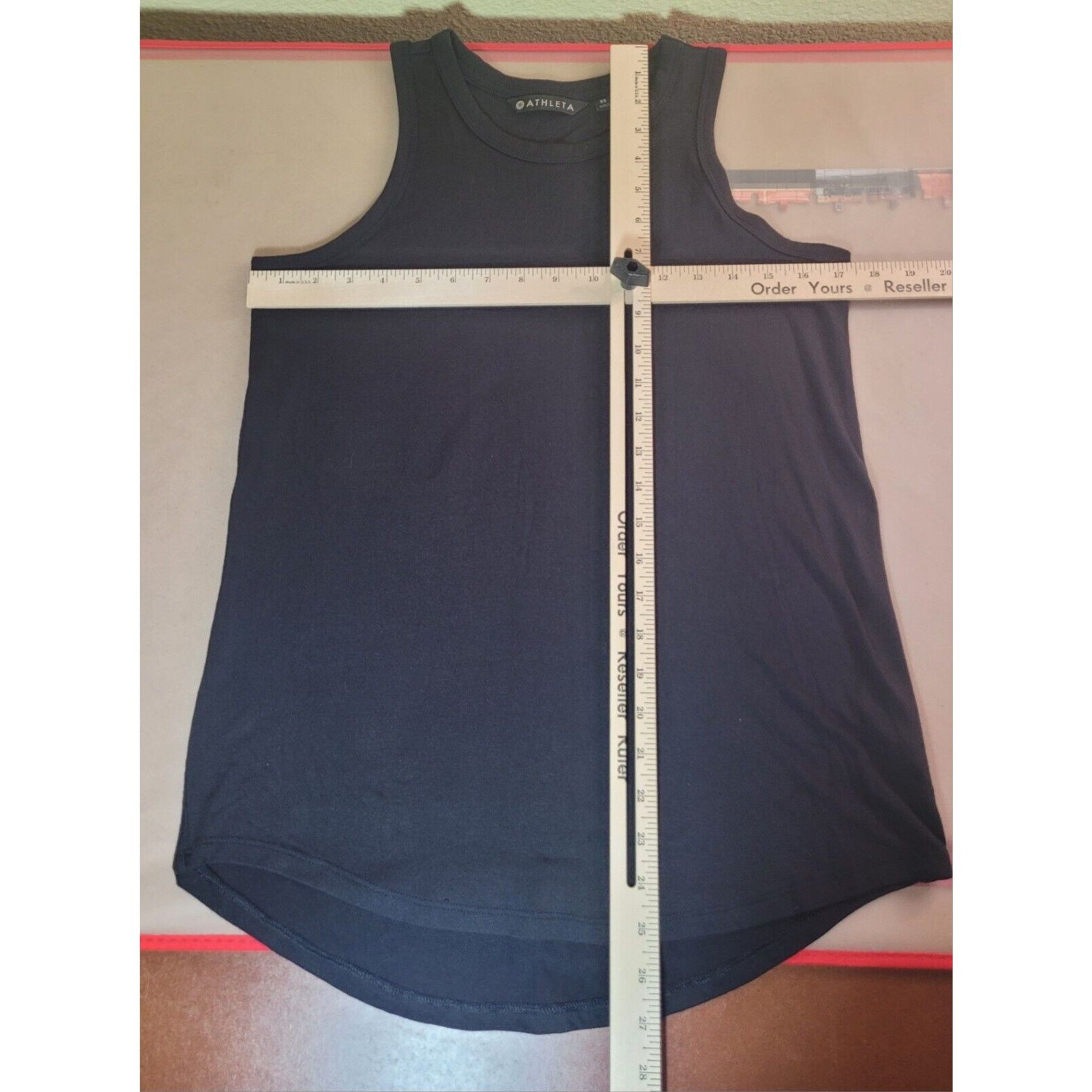 Athleta Athleta Threadlight Layering Tank Top XS Black Sleeveless Size XS / US 0-2 / IT 36-38 - 7 Thumbnail